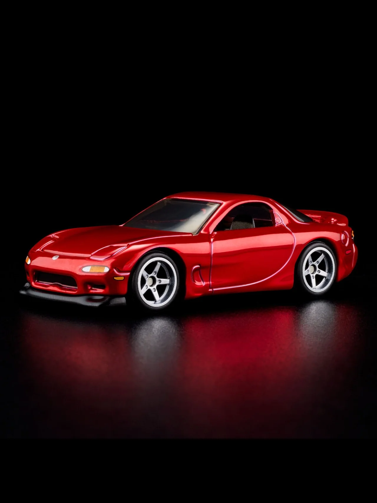 HotWheels 1993 Mazda RX-7 R1 RLC 1:64 Scale (With Protector) - Image 2