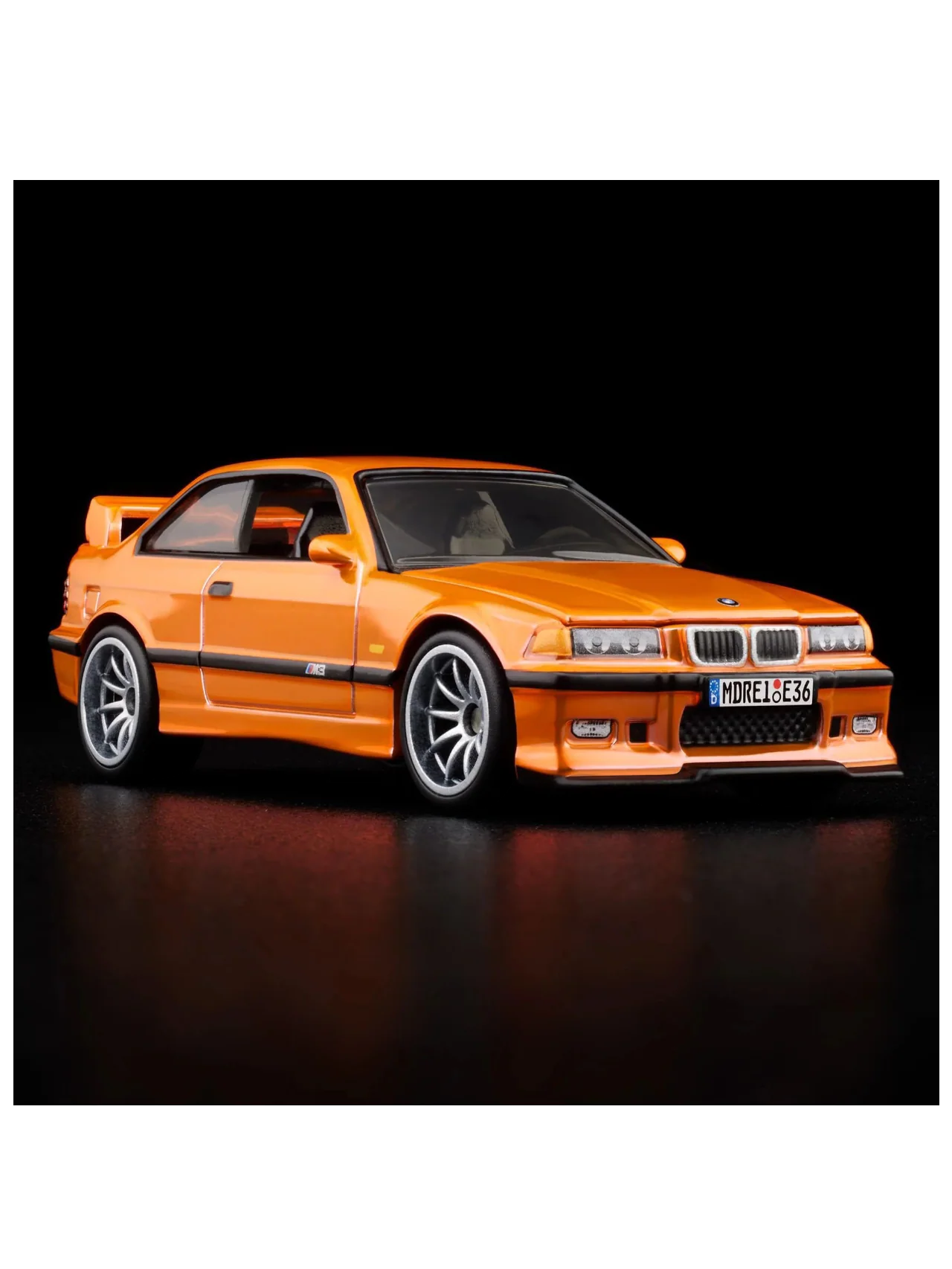 HotWheels 1995 BMW M3 LTW RLC 1:64 Scale (With Acrylic Case) - Image 4