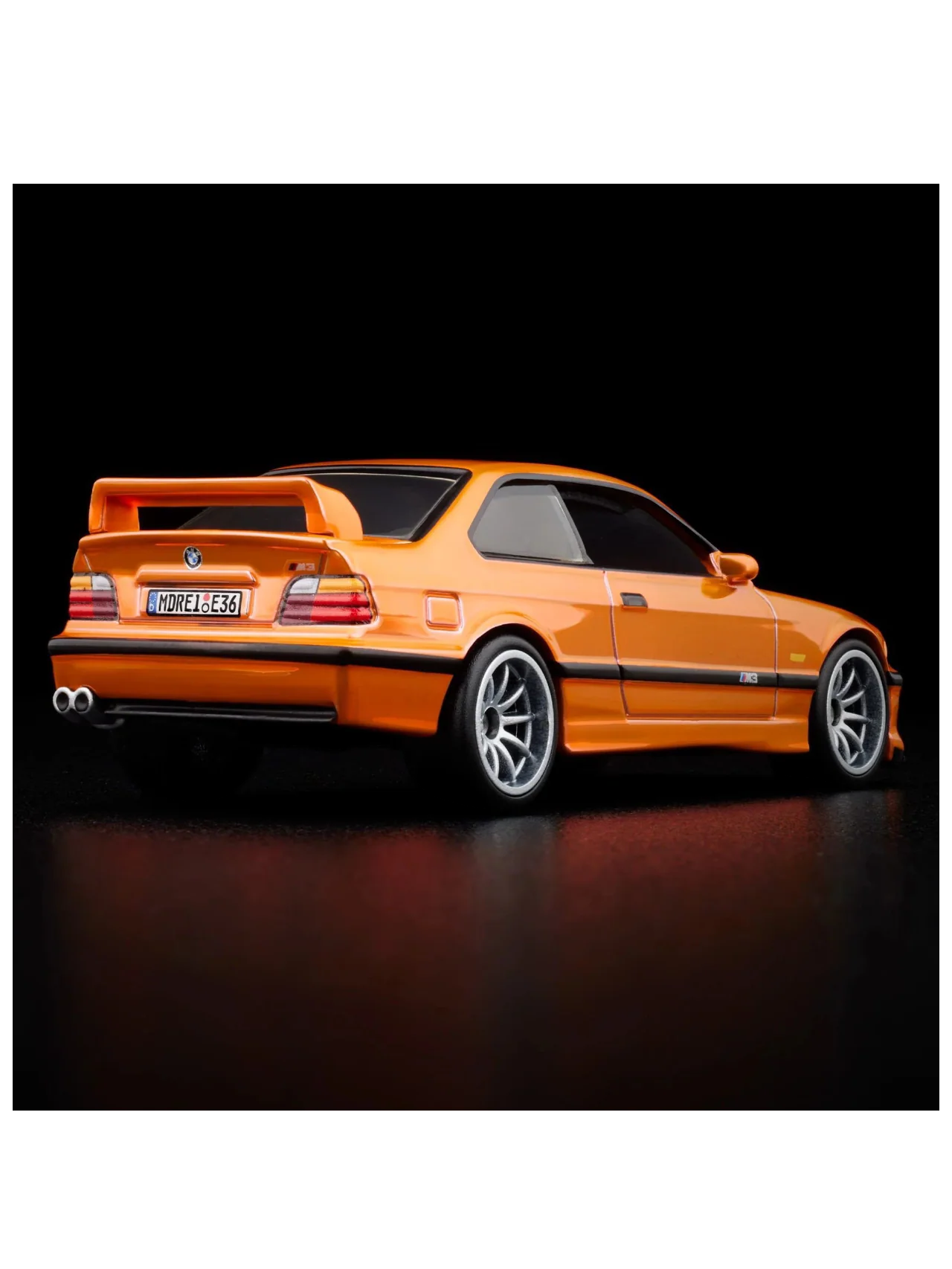 HotWheels 1995 BMW M3 LTW RLC 1:64 Scale (With Acrylic Case) - Image 8