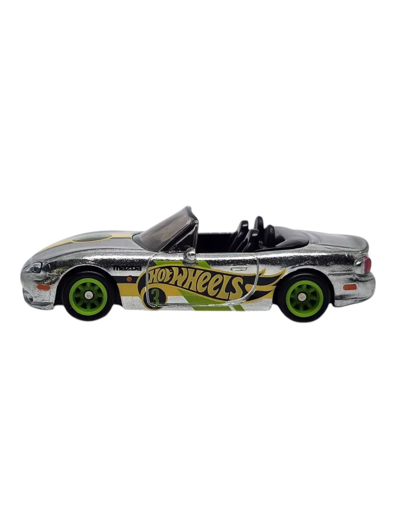 HotWheels 2025 Zamac Edition 2004 Mazda Mazdaspeed Miata imported premium 1:64 Scale (With Protector) - Image 7