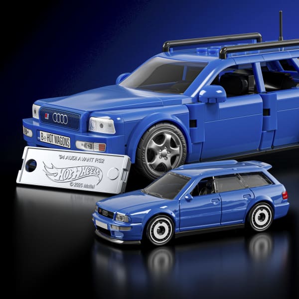 HotWheels 94 Audi Avant RS2 Building Set 10+253 Pcs Exclusive Metal Car 1:32 Scale (box damaged) - Image 5