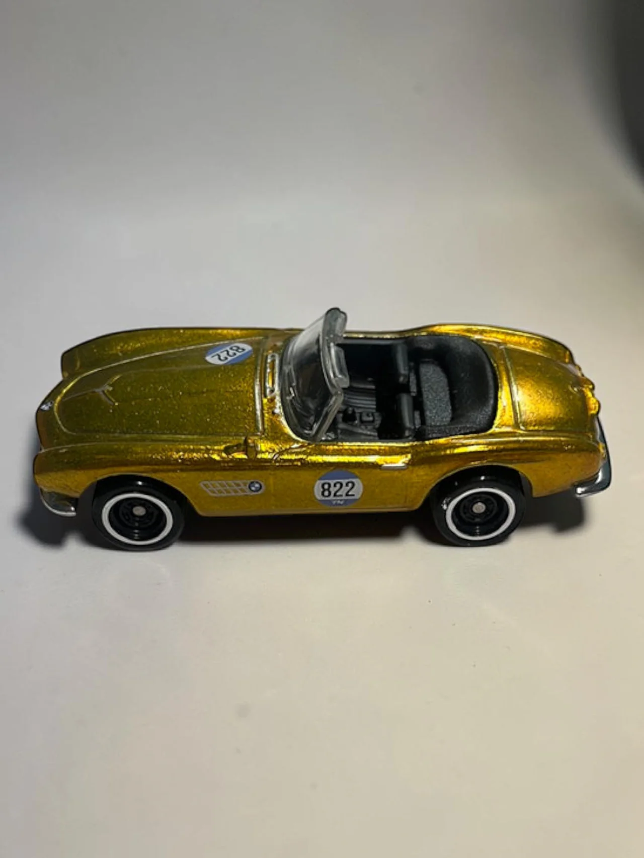 HotWheels 'BMW 507' Imported Mainline 1:64 Scale Super Treasure Hunt (With protector) rlc - Image 2