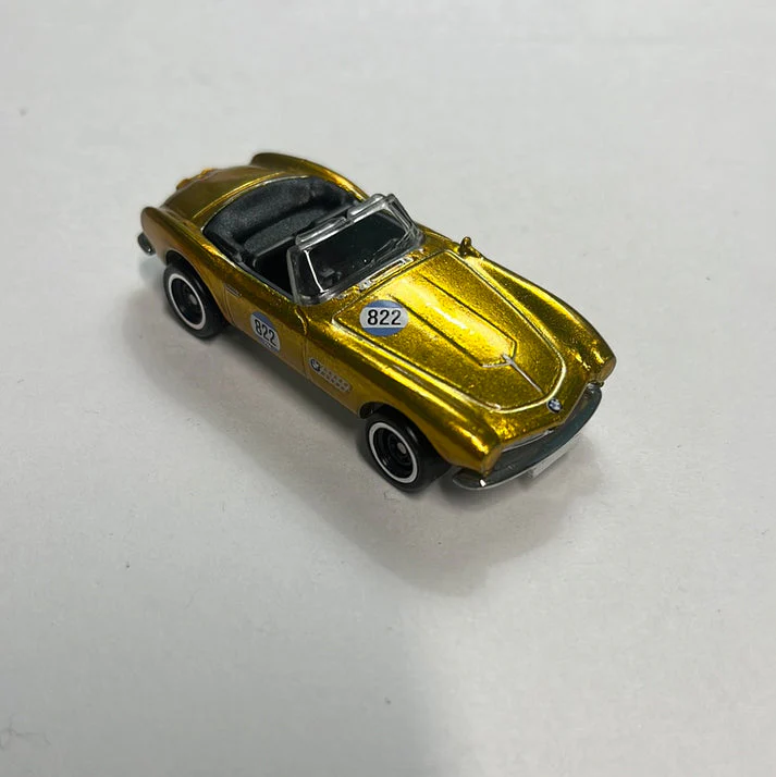 HotWheels 'BMW 507' Imported Mainline 1:64 Scale Super Treasure Hunt (With protector) rlc - Image 7