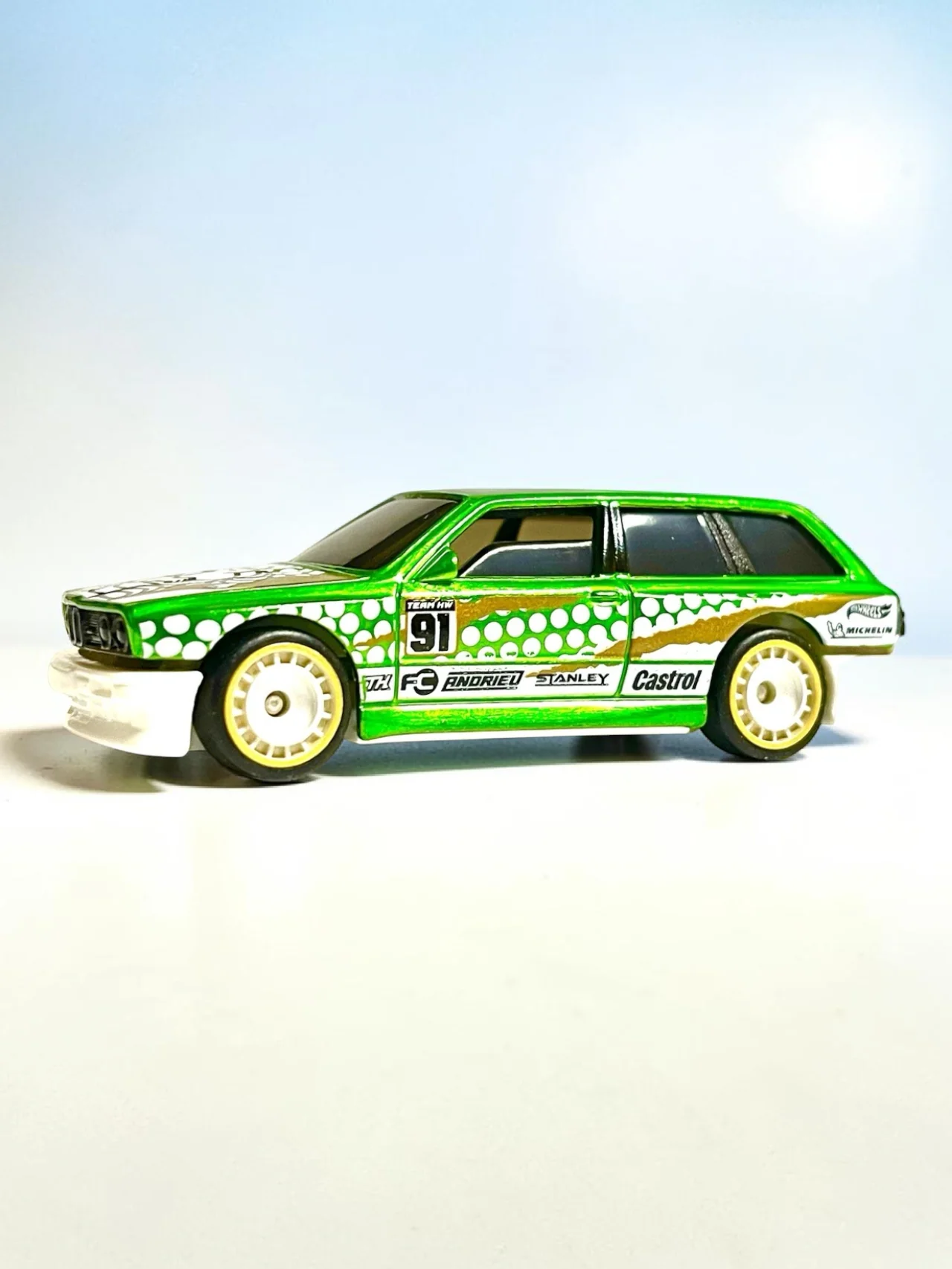 HotWheels 'BMW M3 WAGON' Imported Mainline 1:64 Scale Super Treasure Hunt (With protector)RLC - Image 7