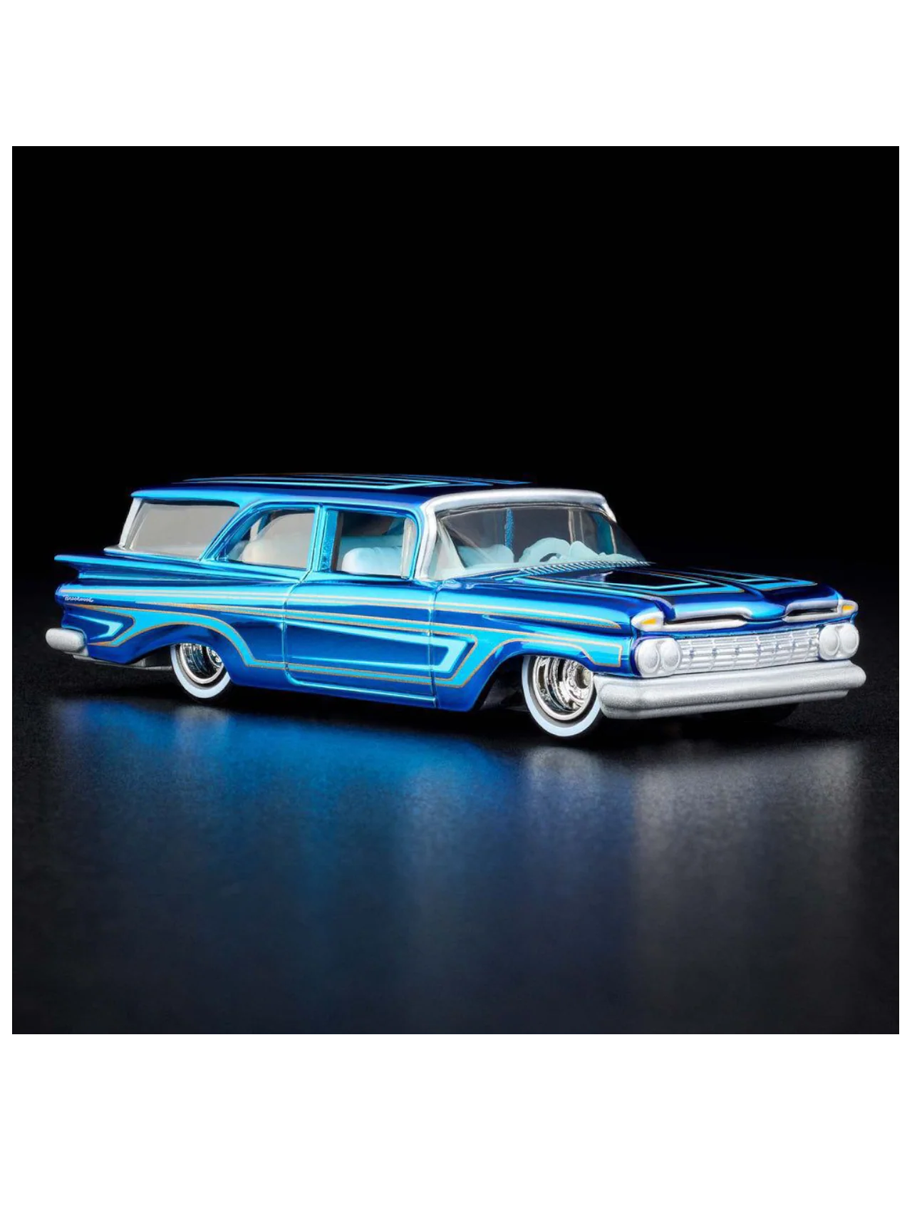 HotWheels Chevrolet 1959 Brookwood RLC 1:64 RLC (With Acrylic Case) - Image 5