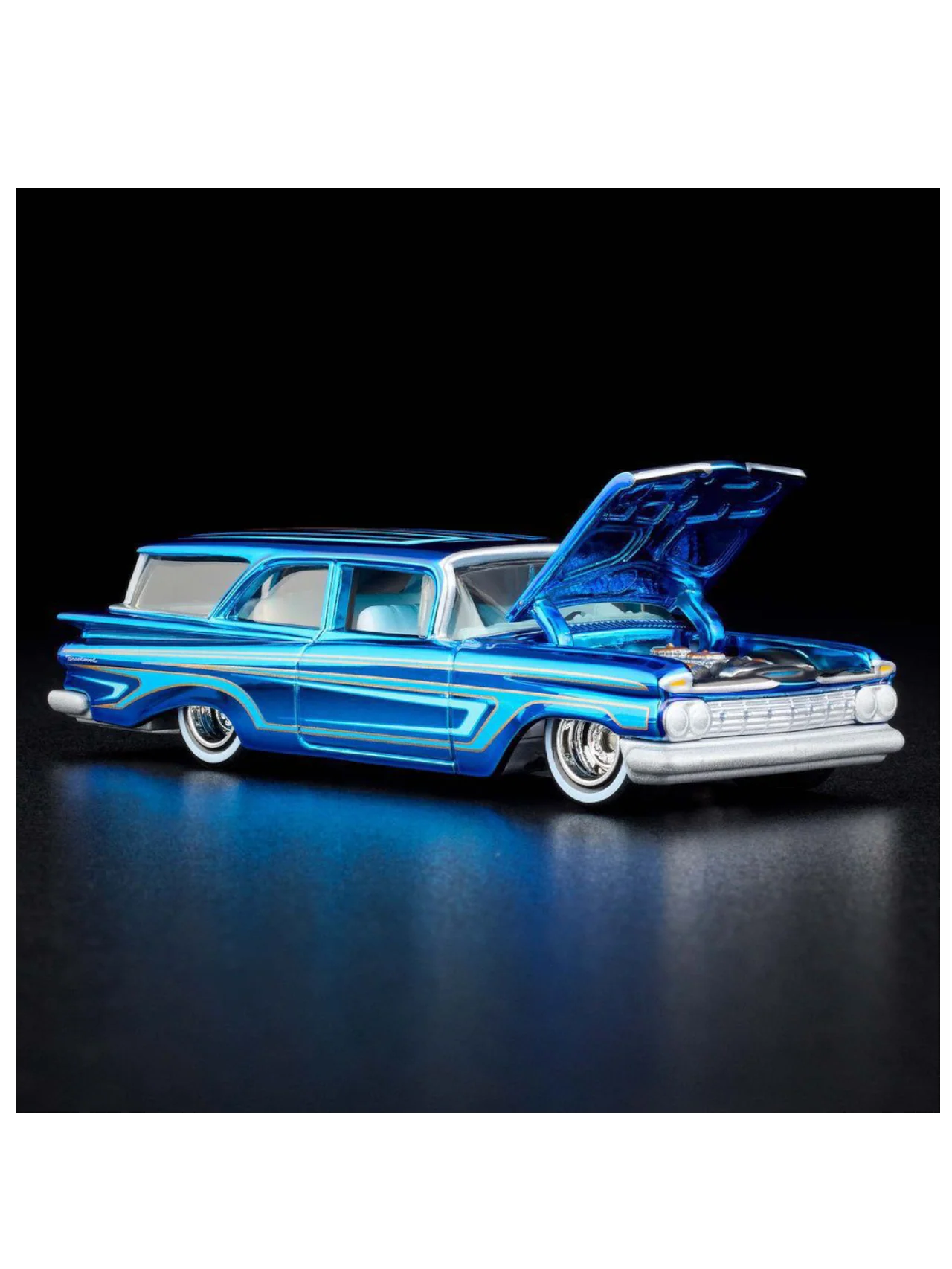 HotWheels Chevrolet 1959 Brookwood RLC 1:64 RLC (With Acrylic Case) - Image 6