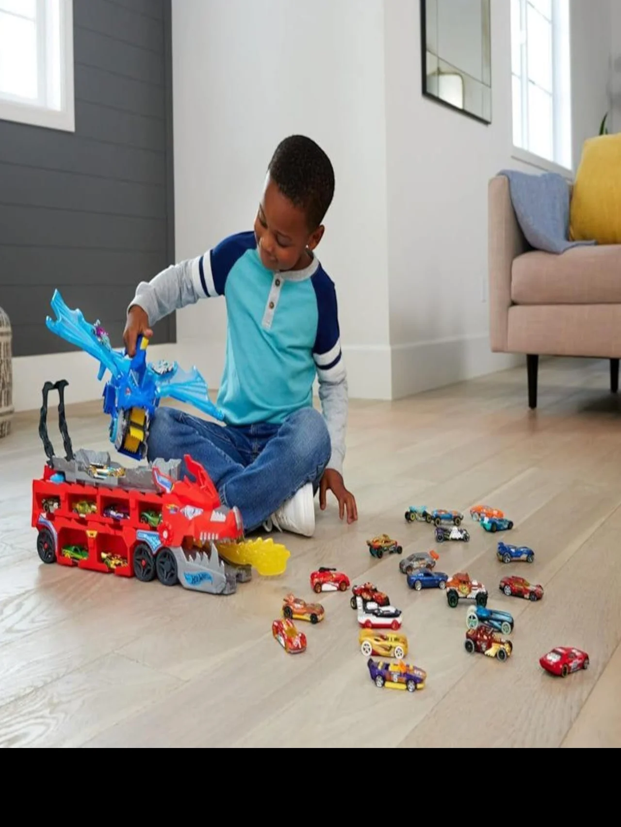 HotWheels City Ultimate Dual Dragon Transporter - Image 5