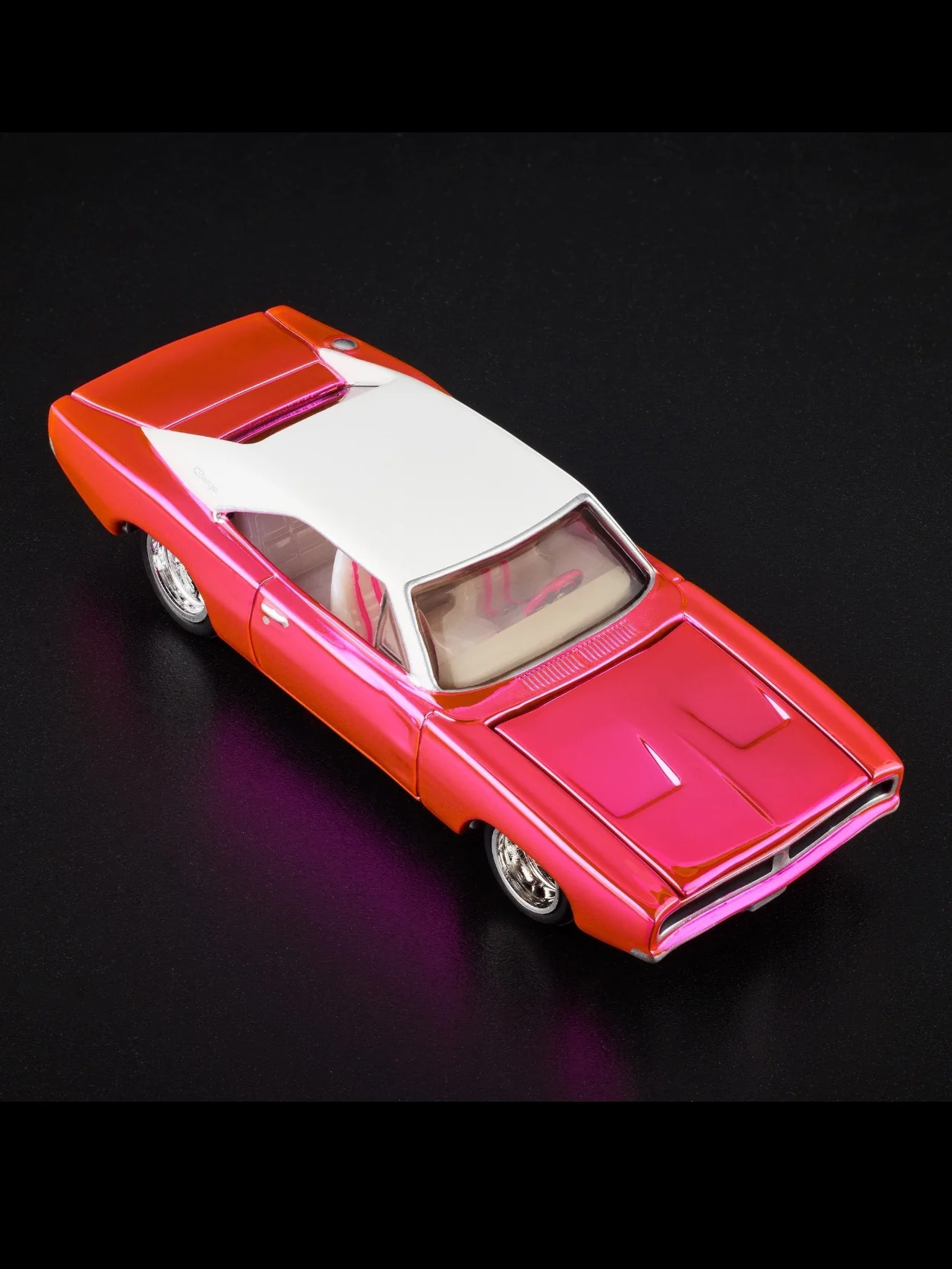 HotWheels Club Exclusive 1969 Dodge Charger R/T RLC 1:64 Scale (With Protector) - Image 15