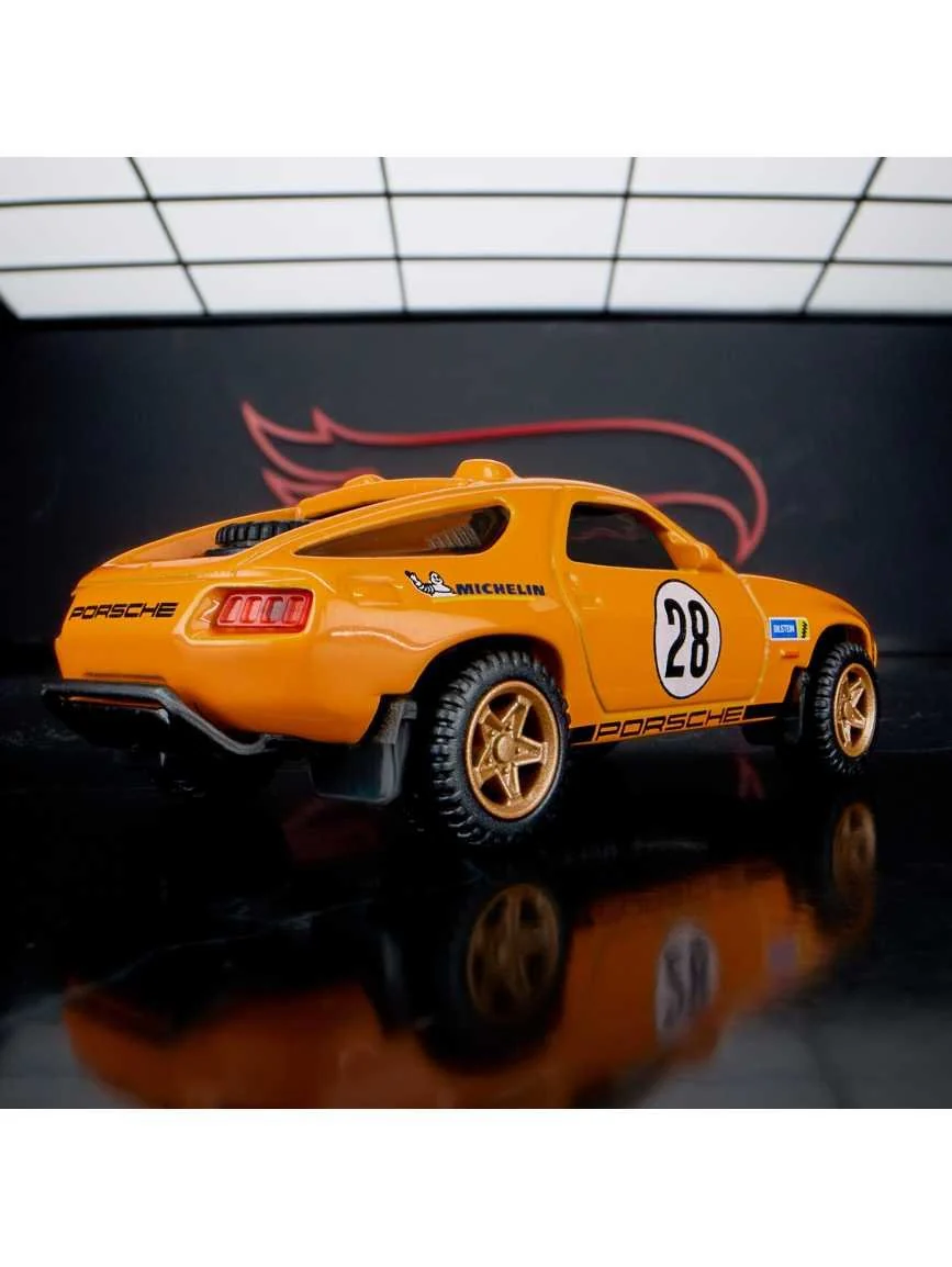 HotWheels Elite 64 Porsche 928 Safari imported Premium rlc 1:64 Scale (With Protector) - Image 10