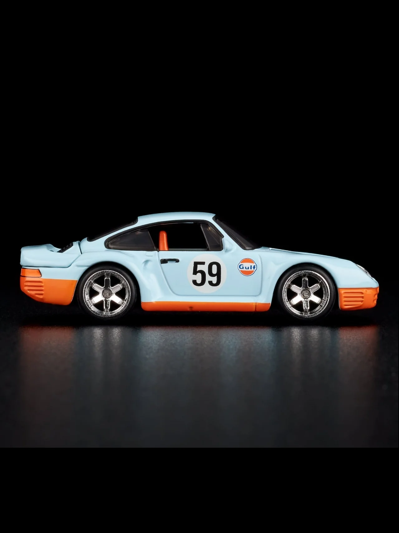 HotWheels Gulf 1986 Porsche 959 RLC 1:64 Scale - Image 11