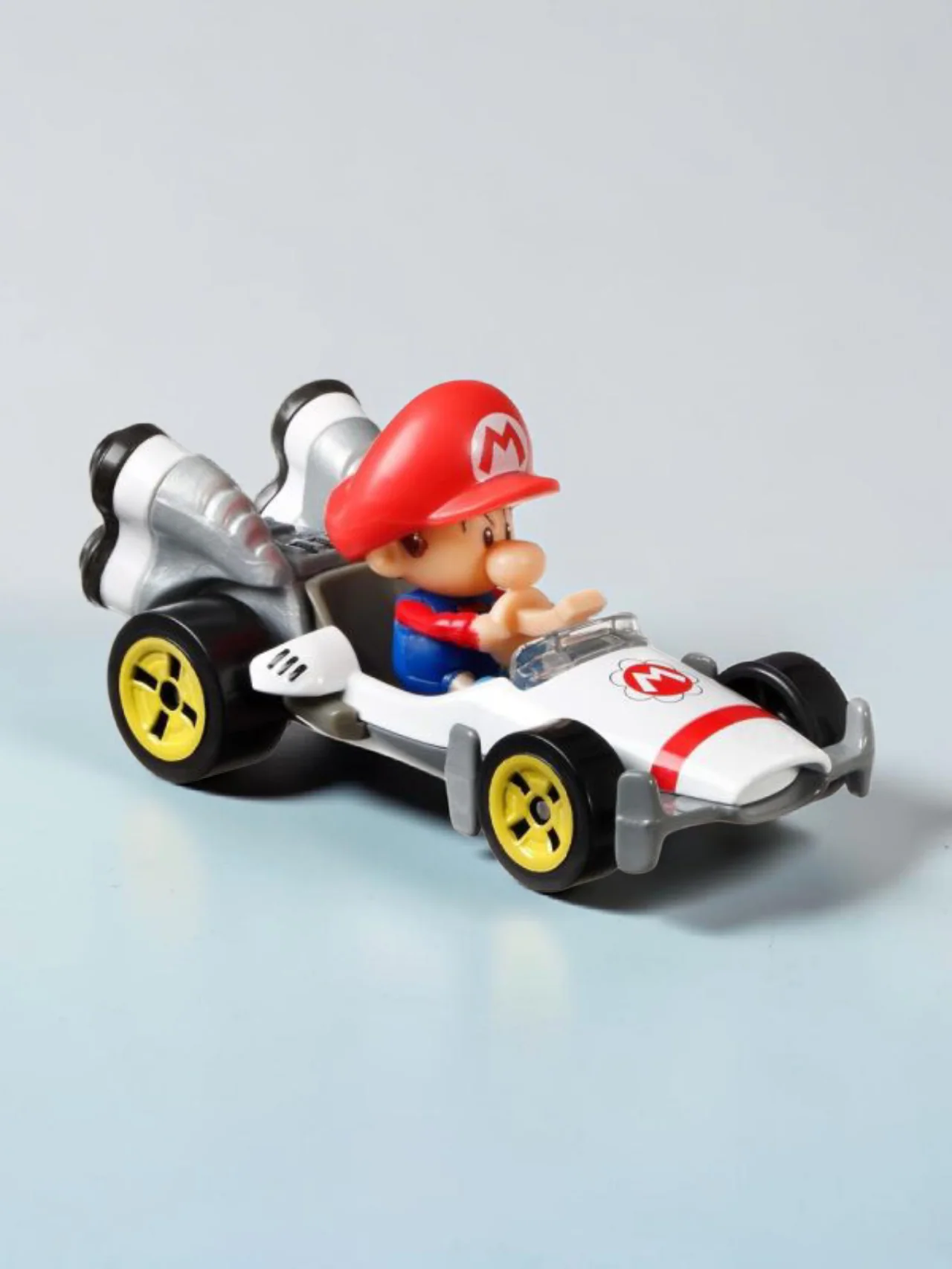 HotWheels Mariokart series Baby Mario B - Dashera / Intrepide Imported 1:64 Scale - Image 4