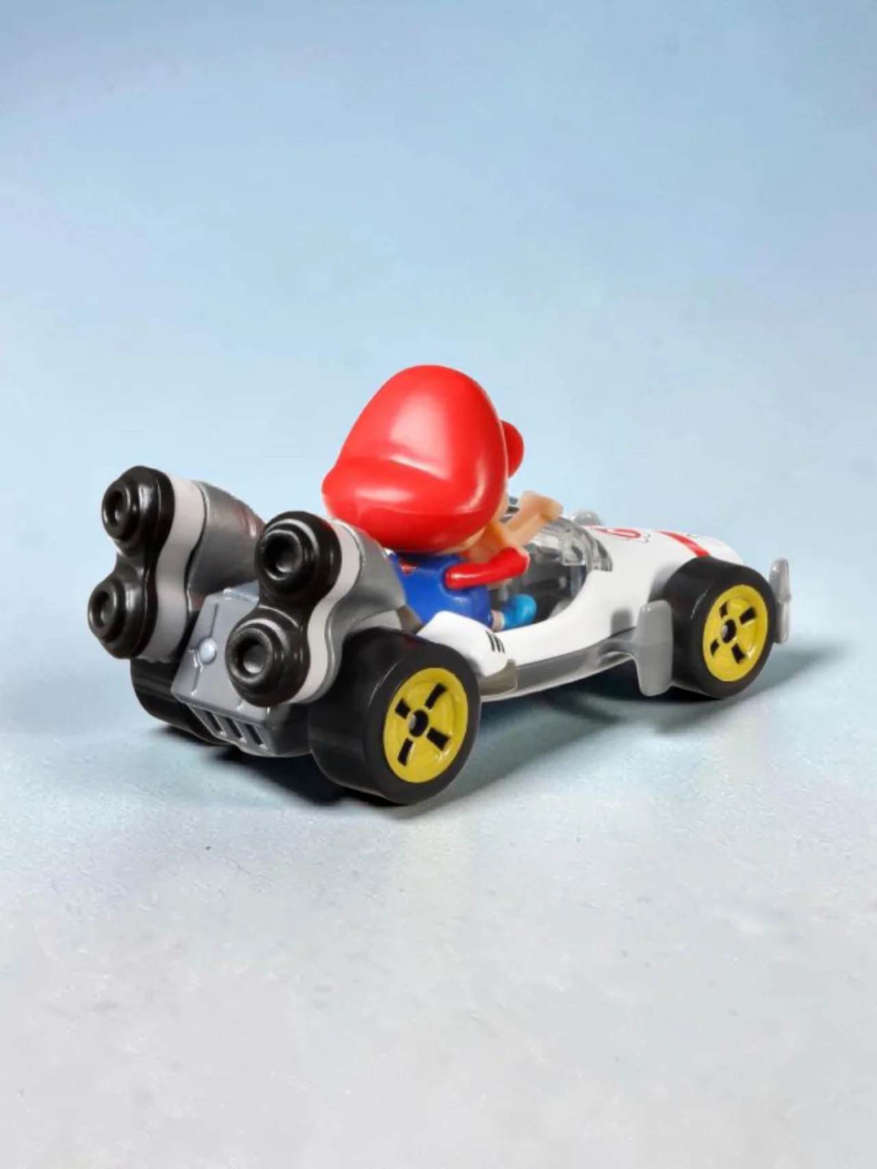 HotWheels Mariokart series Baby Mario B - Dashera / Intrepide Imported 1:64 Scale - Image 5