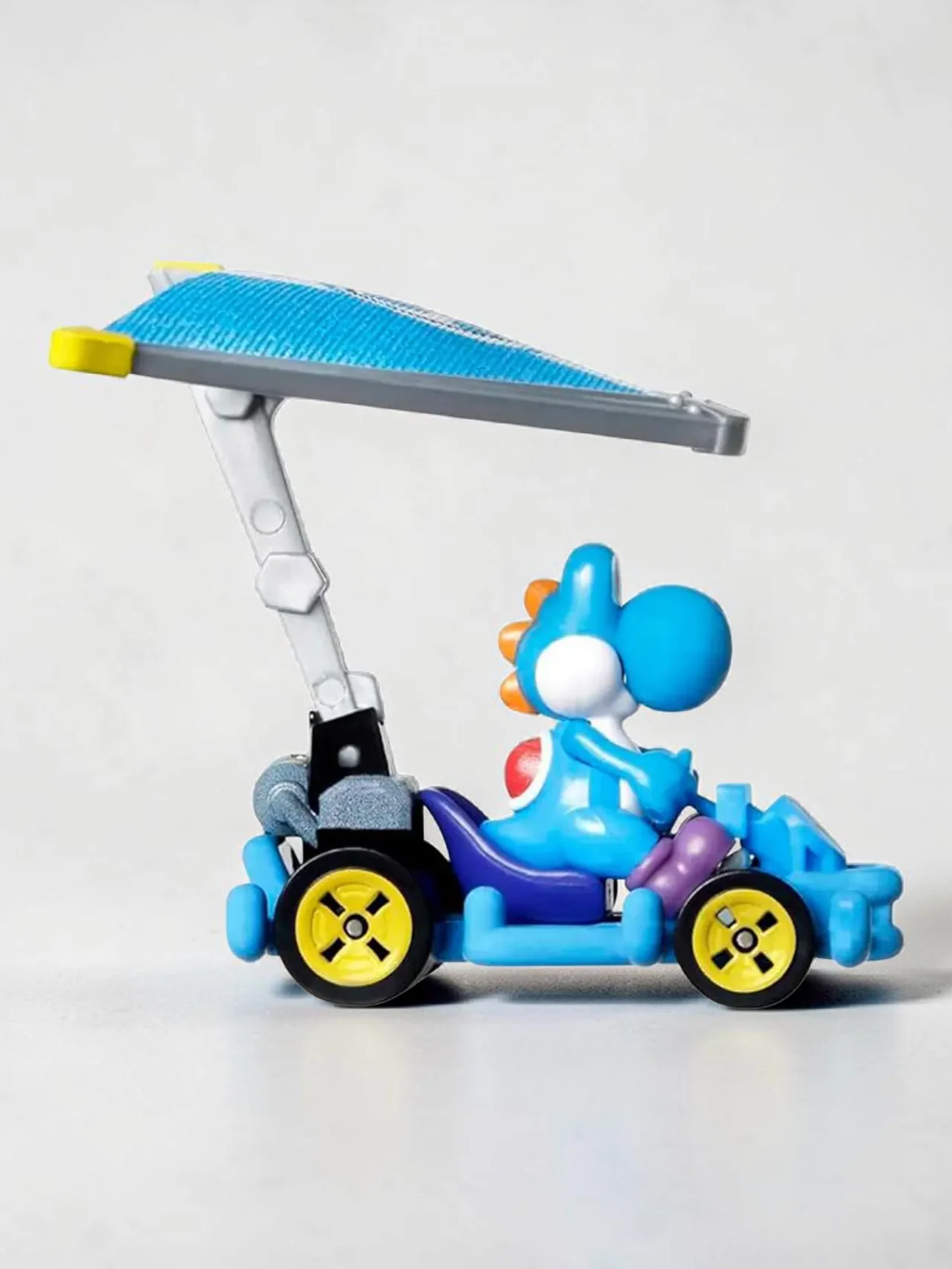 HotWheels Mariokart series Light - Blue Yoshi Standard kart Imported 1:64 Scale - Image 3