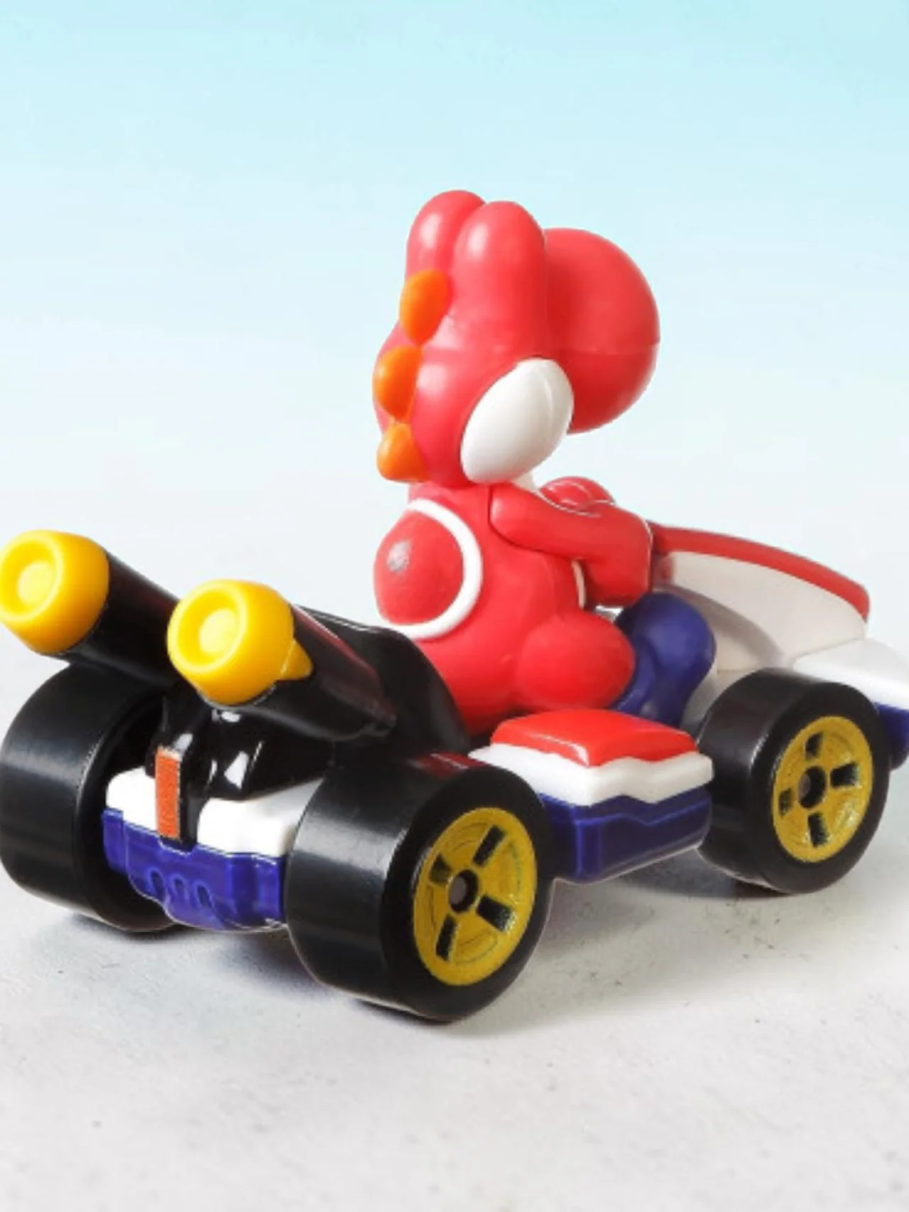 HotWheels Mariokart series Rad Yoshi Standard kart Imported 1:64 Scale - Image 3