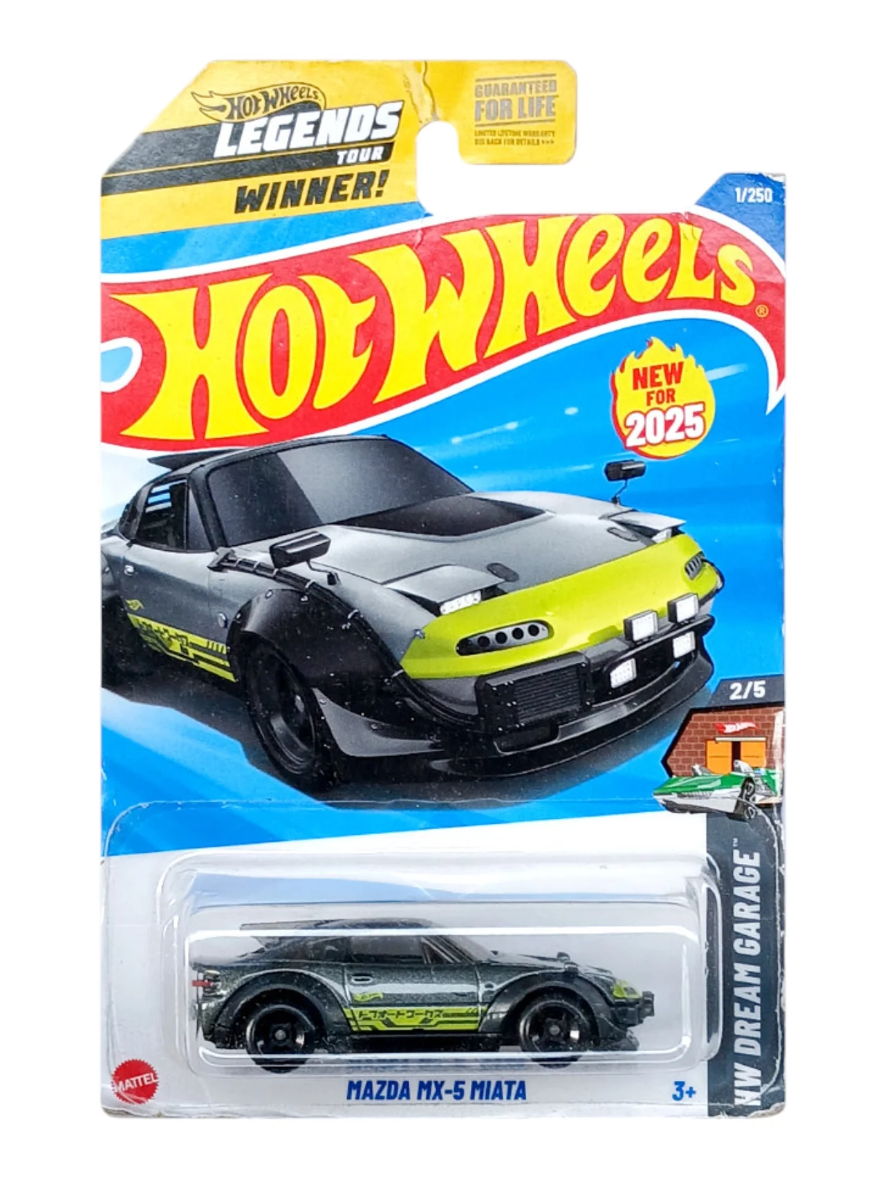 Hotwheels mazda mx-5 miata imported mainline 1:64 Scale