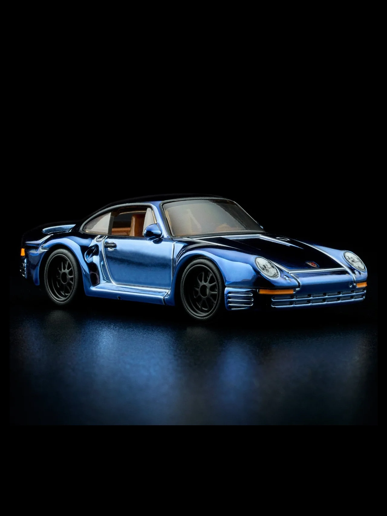 HotWheels Porsche 959 RLC 1:64 Scale (With Protector) - Image 12