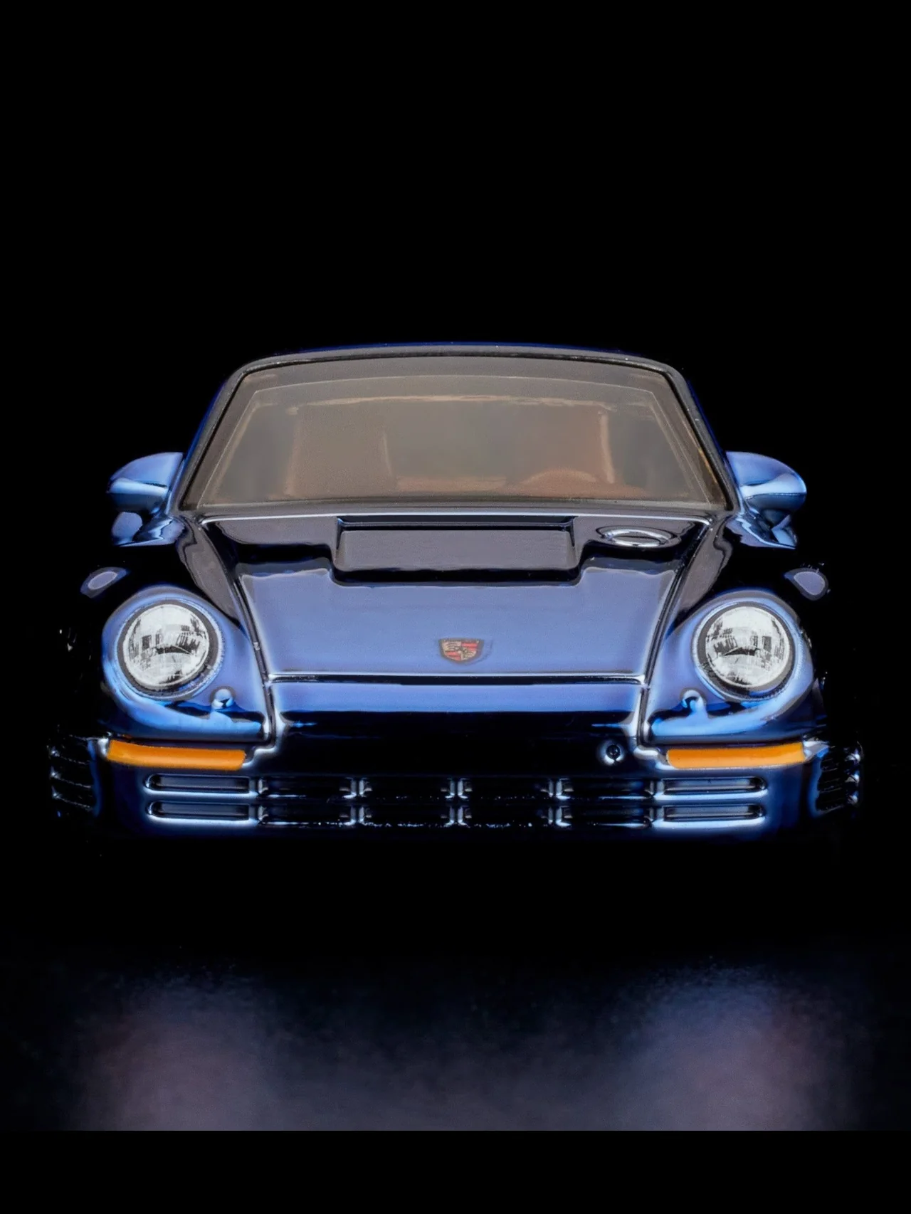 HotWheels Porsche 959 RLC 1:64 Scale (With Protector) - Image 16