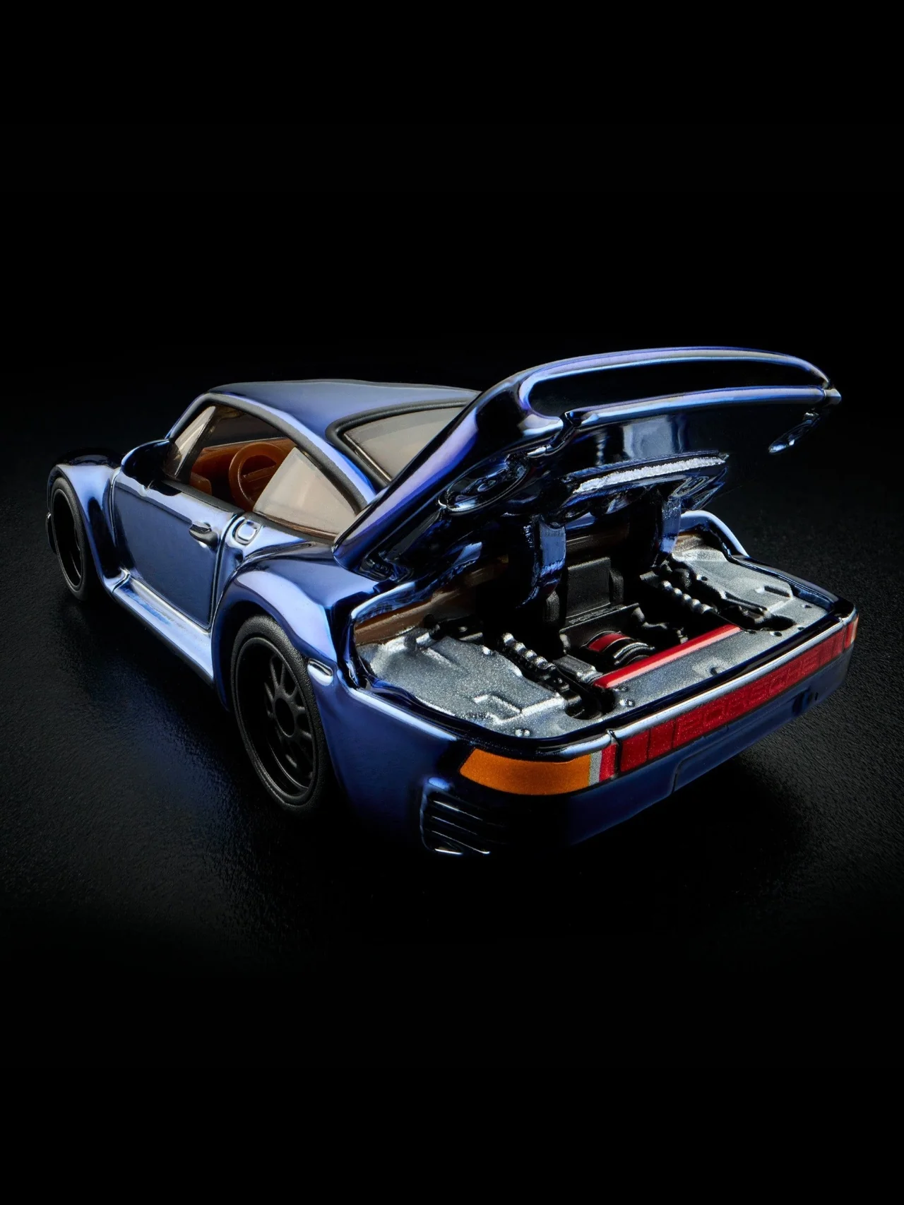 HotWheels Porsche 959 RLC 1:64 Scale (With Protector) - Image 18