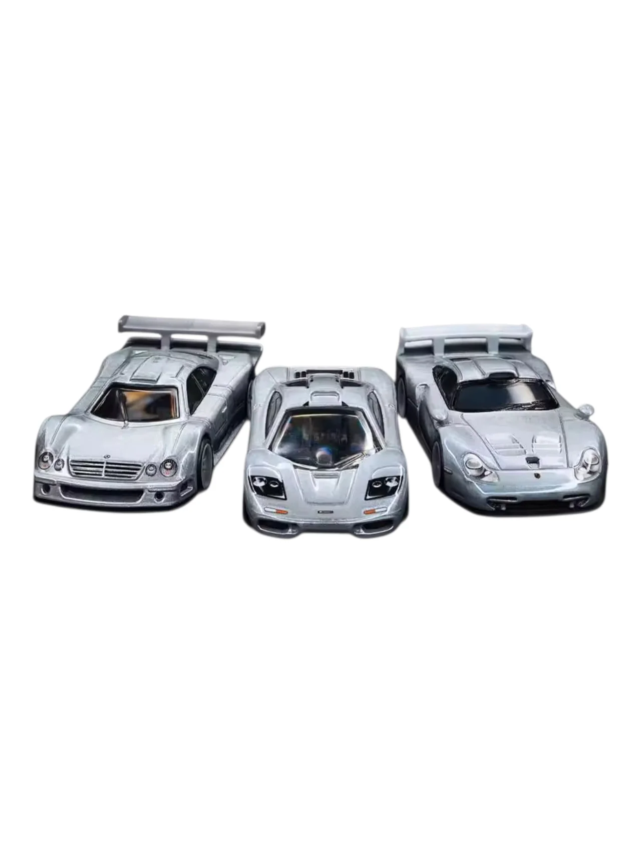 HotWheels Imported Premium Fleet Series 1997 Porsche 911 GT1,Mclaren F1,1997 Mercedes-Benz CLK-GTR 1:64 Scale Diorama(Box Damaged) - Image 2