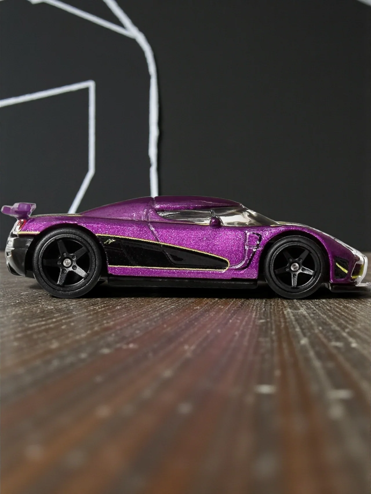 HotWheels timeless icons Koenigsegg Agera R Imported premium 1:64 Scale FPY86 - Image 2