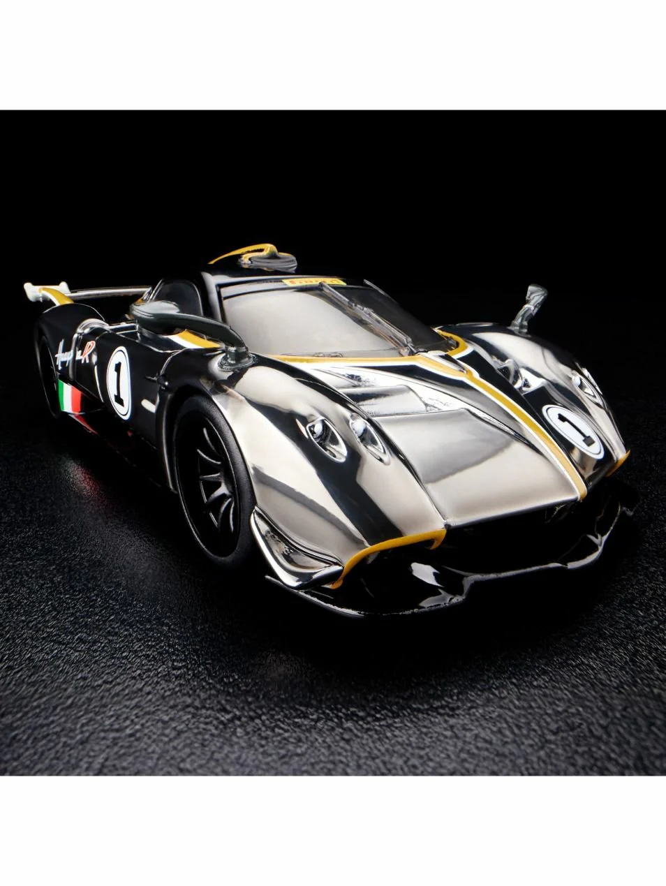 Hotwheels rlc 21 pagani huayra r 1:64 Scale - Image 2