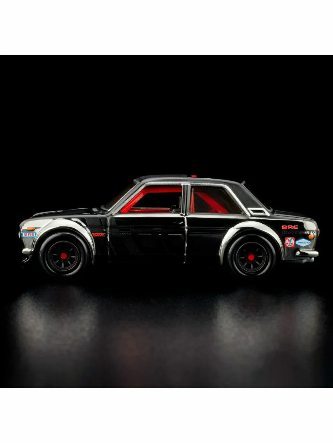 Hotwheels Rlc 71 bre Datsun 510 1:64 Scale - Image 11