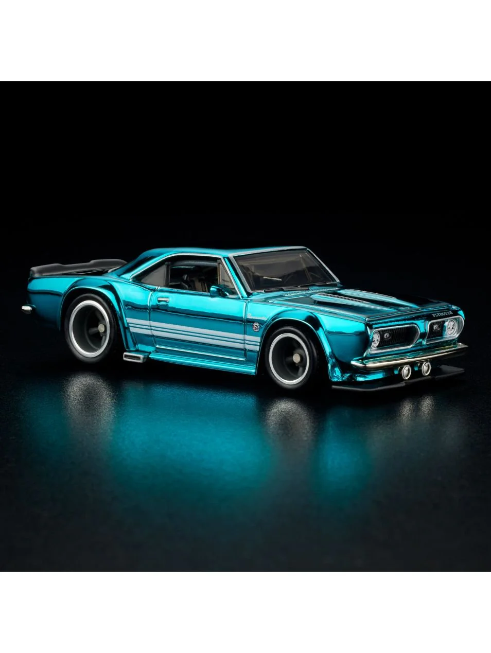HOTWHEELS 1968 Custom Plymouth Barracuda imported rlc 1:64 Scale - Image 7
