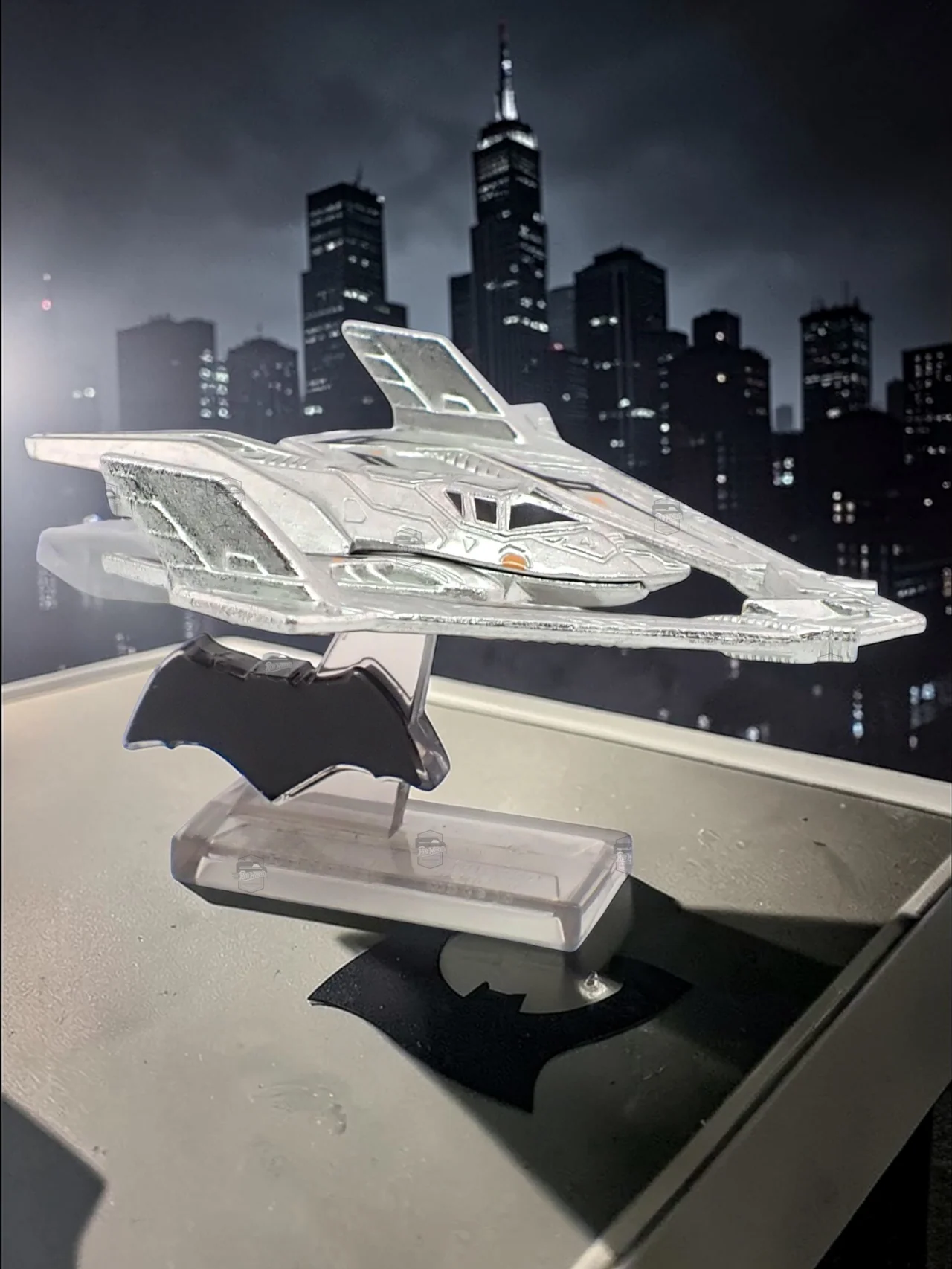 Hotwheels Silver Series "BATWING" Imported Card Art 1:64 Scale - Image 2