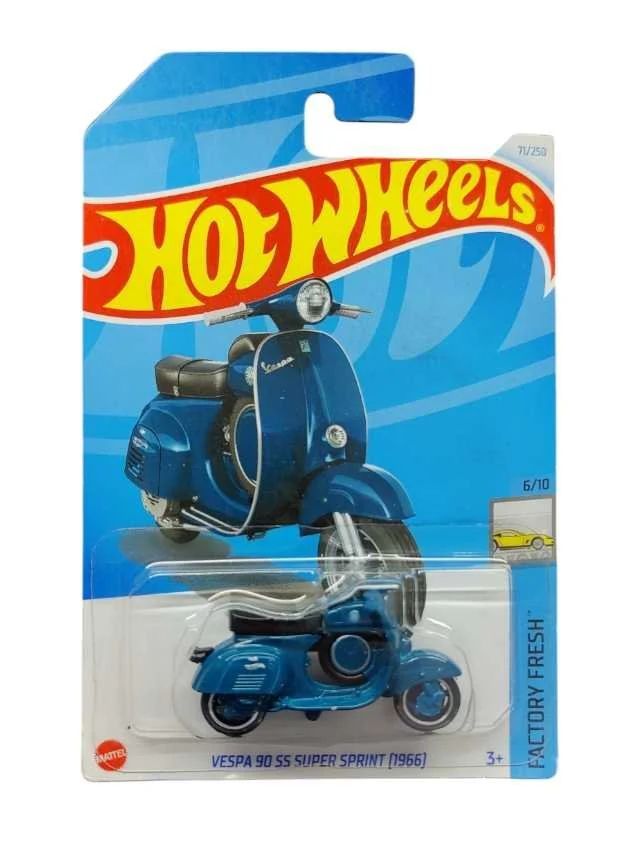 Hotwheels vespa 90 ss super sprint 1966 Imported Mainline 1:64 Scale