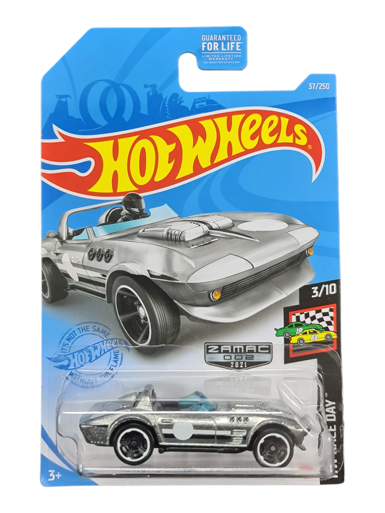 HotWheels Zamac 002 Corvette Grand Sport Roadstar Imported Mainline (blister damaged car mint condition) 1:64 Scale
