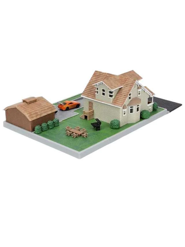 Jada Toys Fast & Furious Nano Hollywood Rides Dom Toretto's House Display Diorama with Two 1.65" Die-cast Cars - Image 4