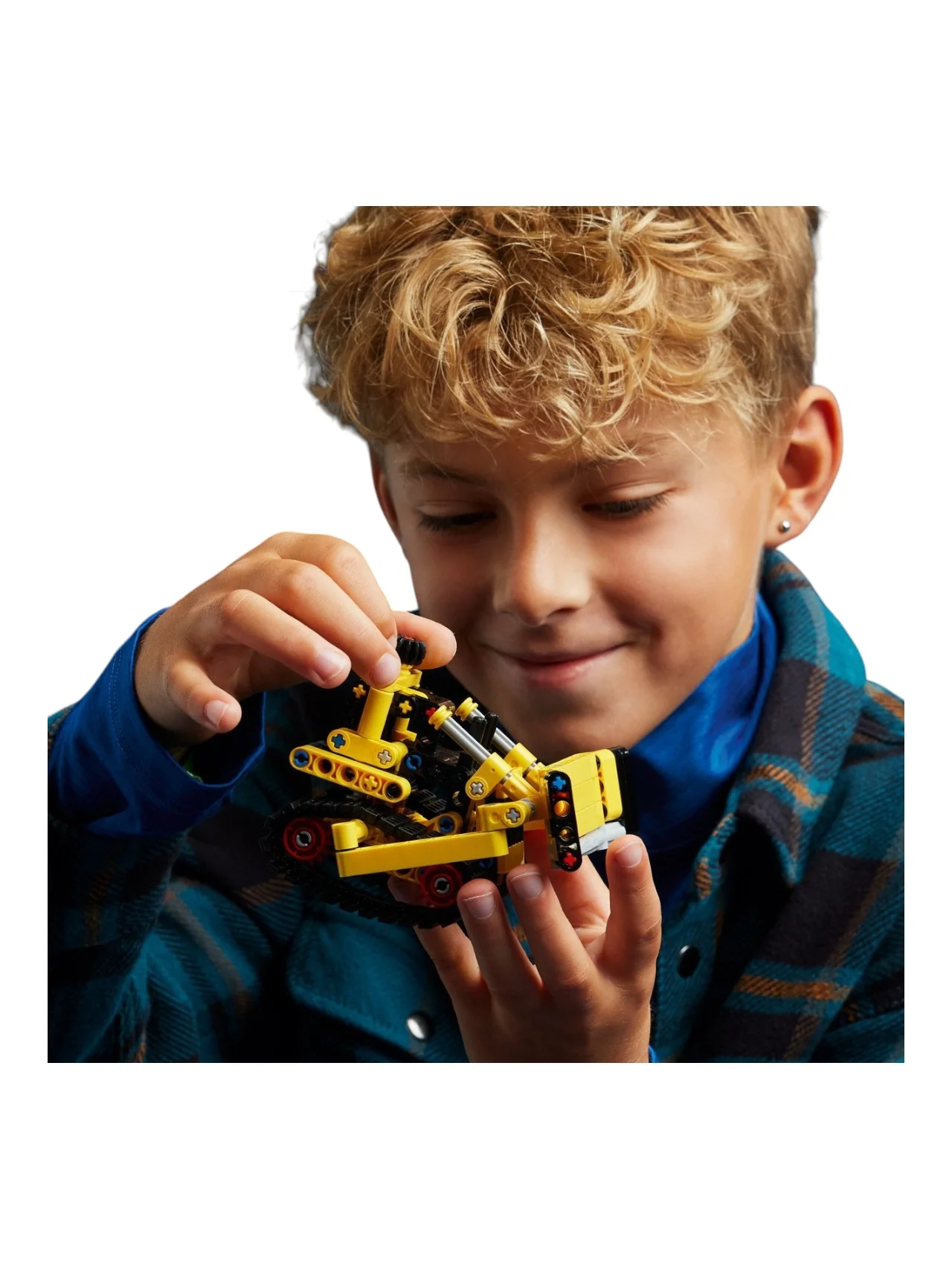 LEGO Technic 42163 Heavy Duty Bulldozer - Image 4