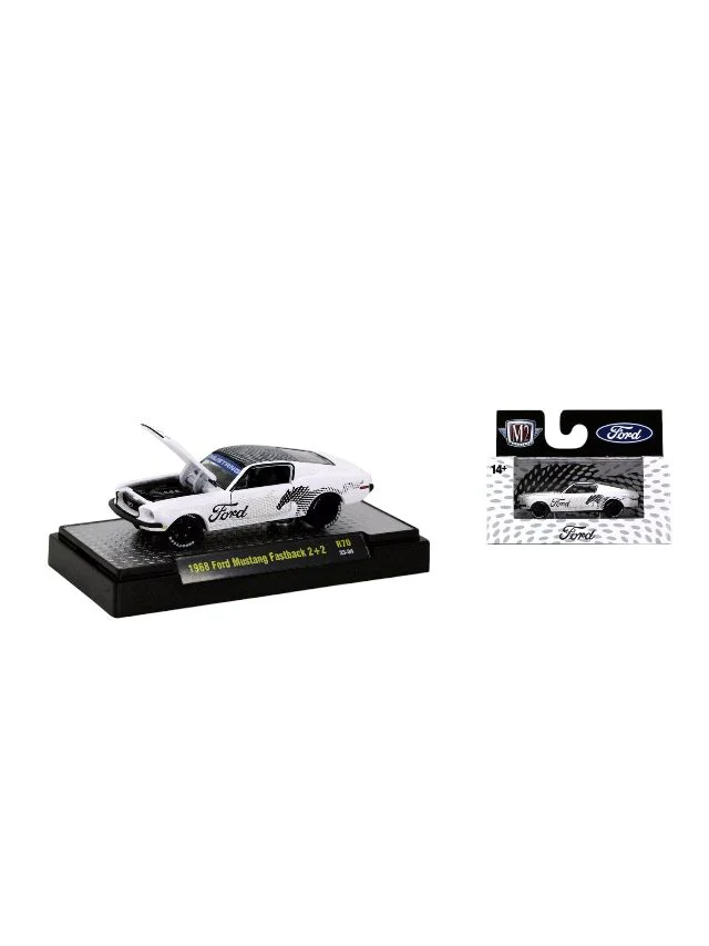 M2 Machines FORD 1968 Mustang Fastback 2+2 1:64 Scale - Image 2
