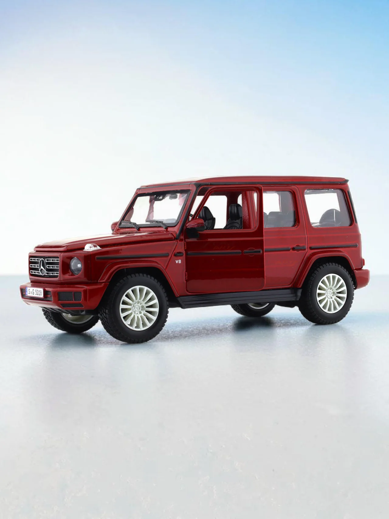 Maisto 2019 Mercedes benz G Class Imported 1:25 Scale die-cast Model - Image 10