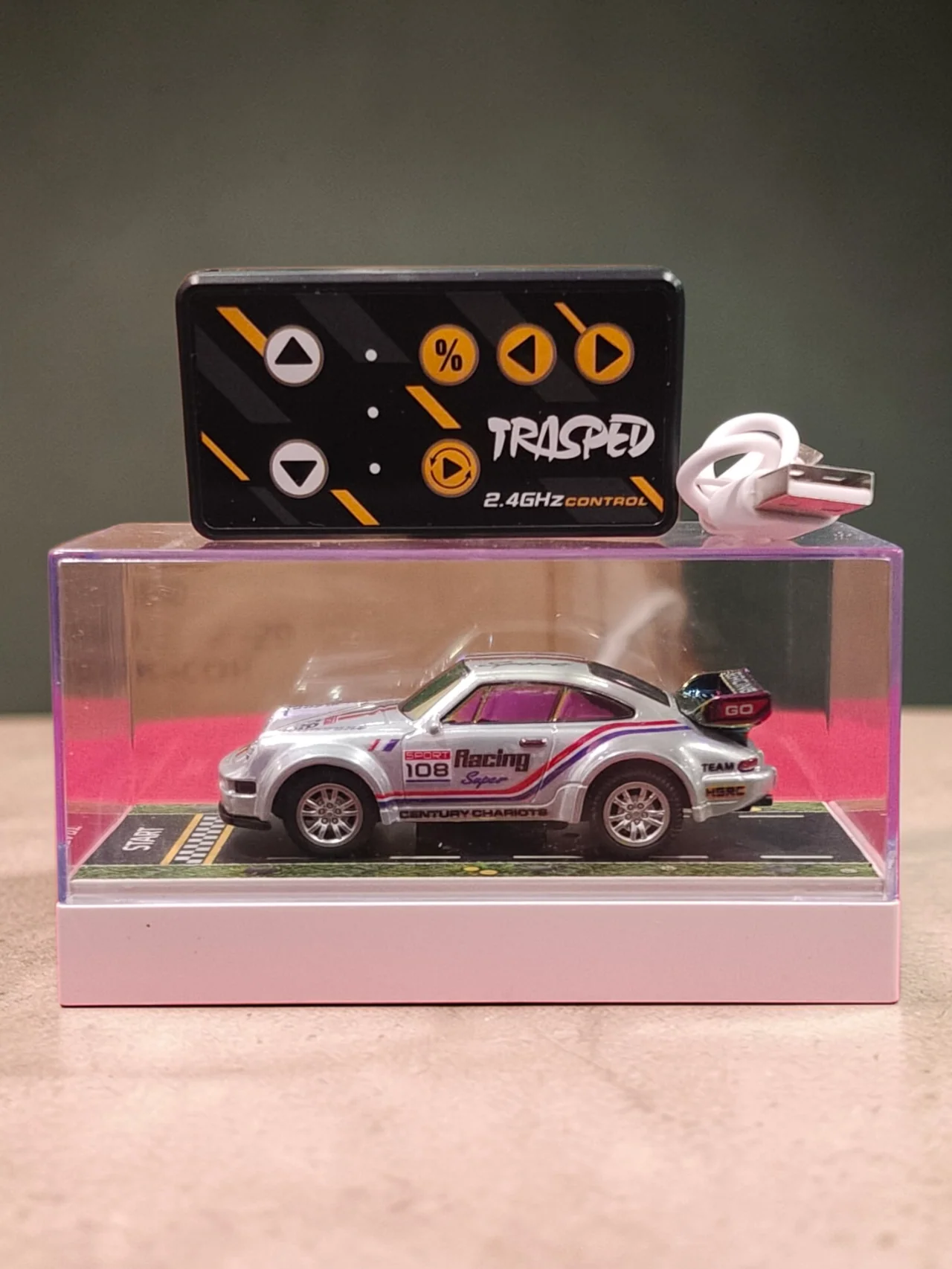 Mini RC Car Remote Control Trasped Speed Regulating Alloy Model Car 2.4 GHZ Control System 1:64 Scale - Image 2