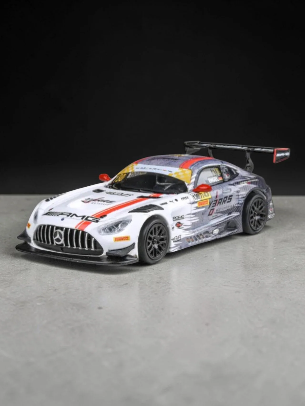 PARA64 Mercedes-AMG GT3 2024 Macau GP World Cup Winner 1:64 Scale-Champion Edition Diecast Model - Image 2