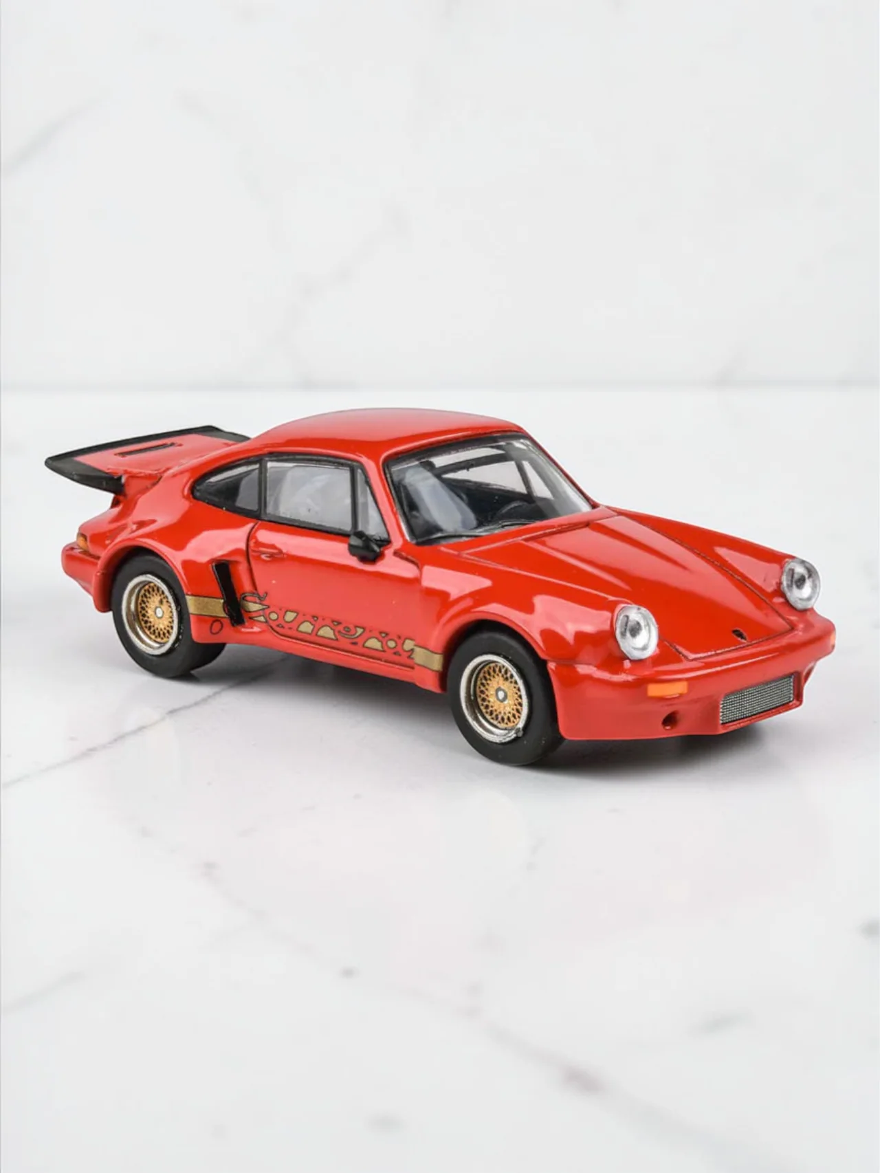 PARA64 Porsche 911 Carrera RSR 3.0 1:64 Scale - Luxury Diecast Collectible Car - Image 5
