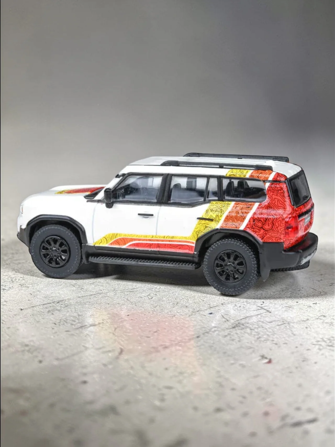 PARA64 Toyota Land Cruiser 250 Series 1:64 Scale-Premium Diecast Collector Model - Image 3