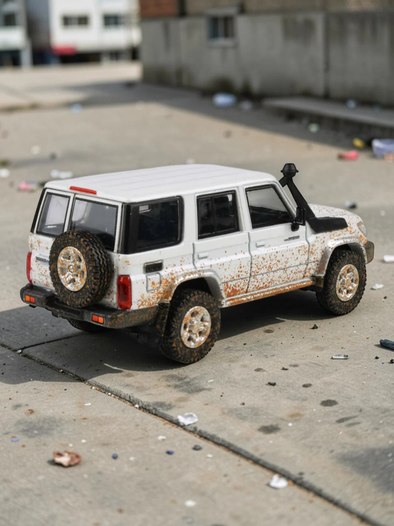 PARA64 Toyota Land Cruiser 70 Series-1:64 Scale Diecast Collector Model - Image 5