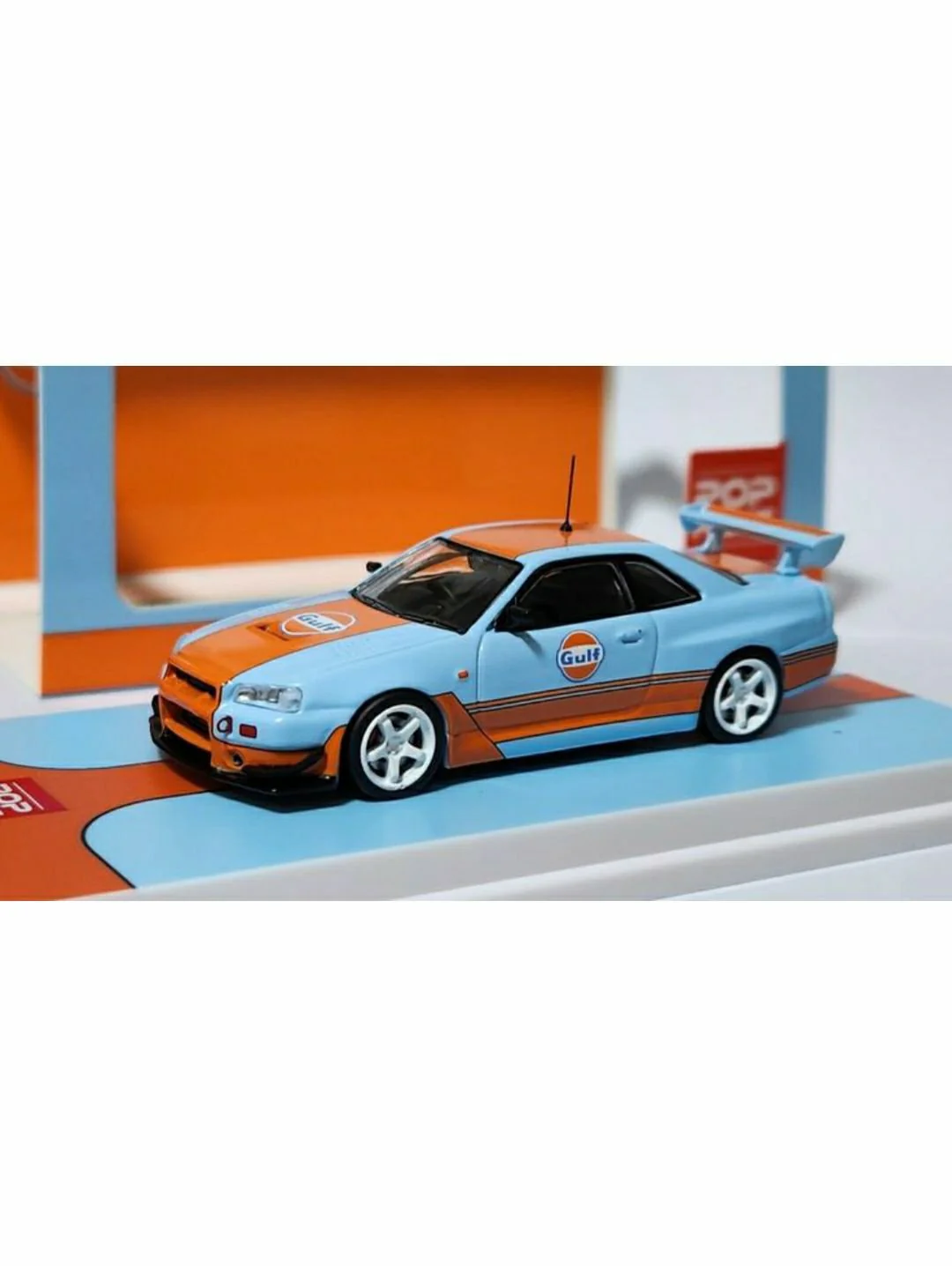 Pop Race 64 - Nissan GT-R R34 - "Gulf" Livery - Image 2