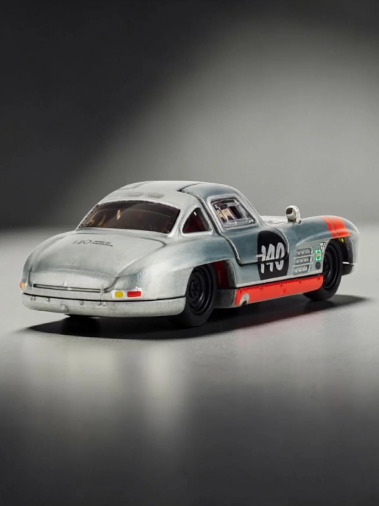 HotWheels Elite 64 Mercedes-Benz 300 SL Imported Premium RLC 1:64 Scale (With Protector) JNF05 - Image 7