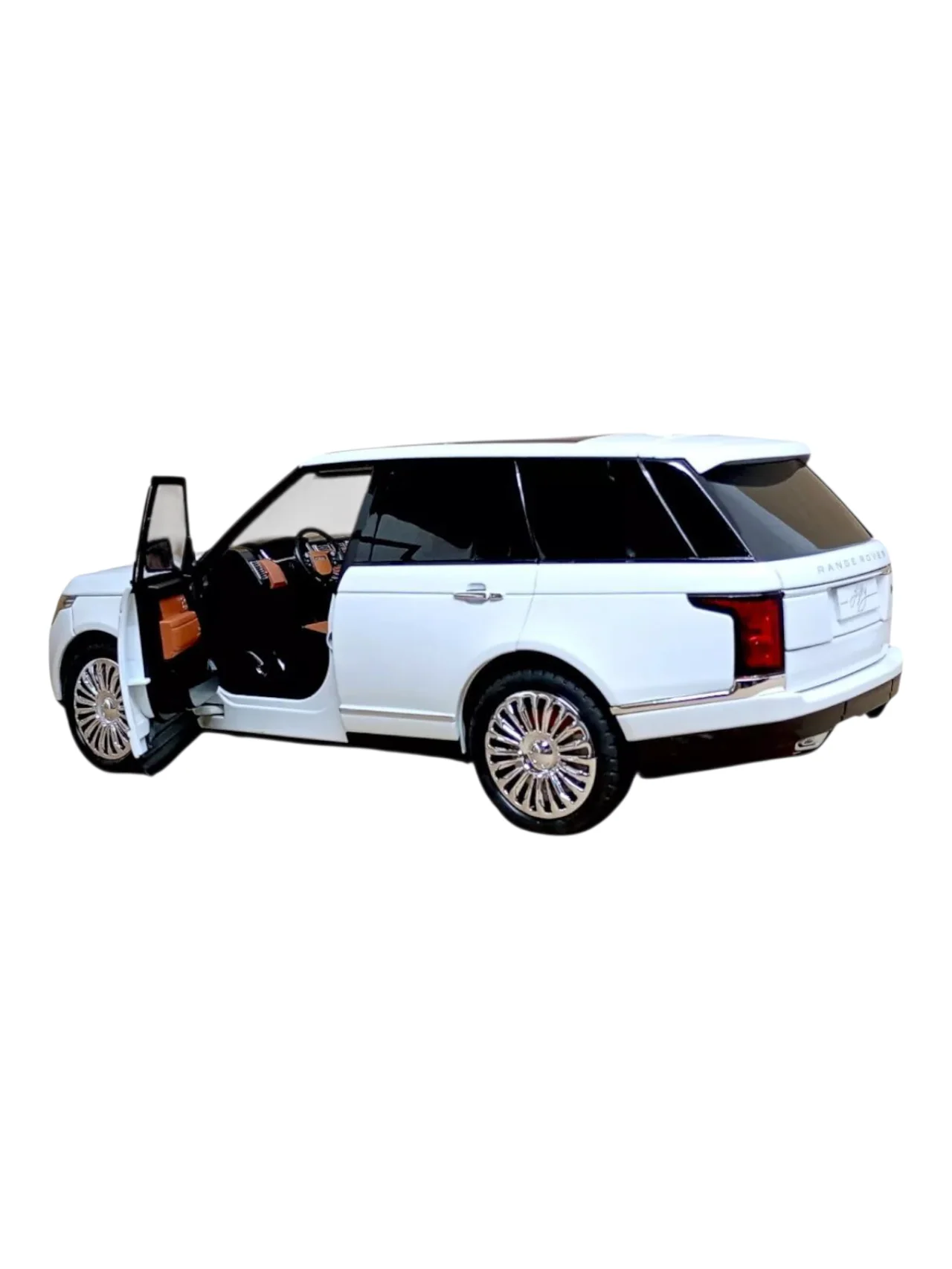 Range Rover 1:18 Scale Diecast - Image 14