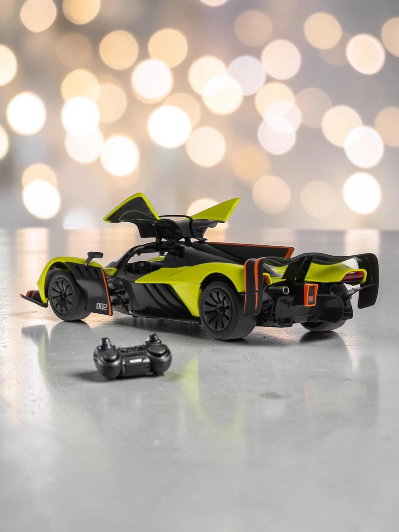 RASTAR Aston Martin Valkyrie RC Car – 1:14 Scale | High-Performance Remote Control Hypercar” - Image 5