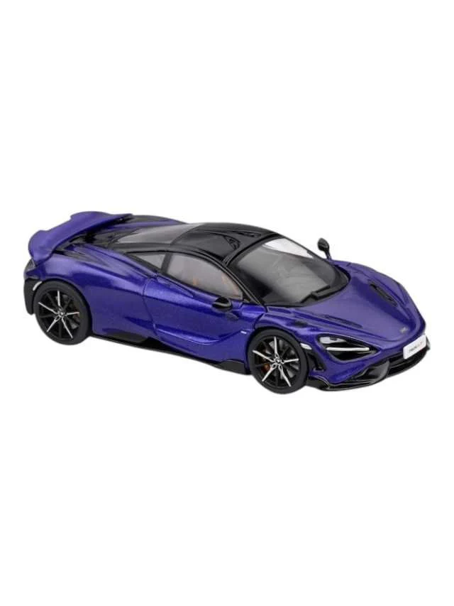 Solido 1:43 2002 McLaren 765 Lt in latana purple Diecast scale model car - Image 4