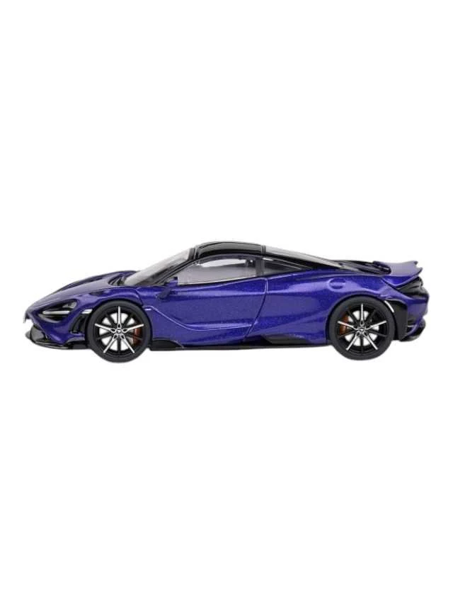 Solido 1:43 2002 McLaren 765 Lt in latana purple Diecast scale model car - Image 7