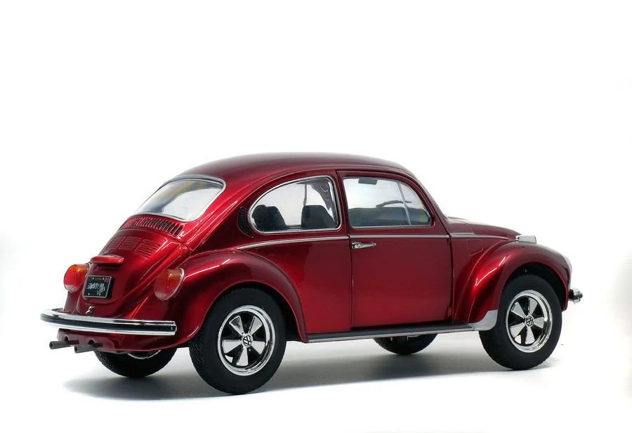 SOLIDO Volkswagen Beetle 1303 1/18 Metallic Red - Image 5