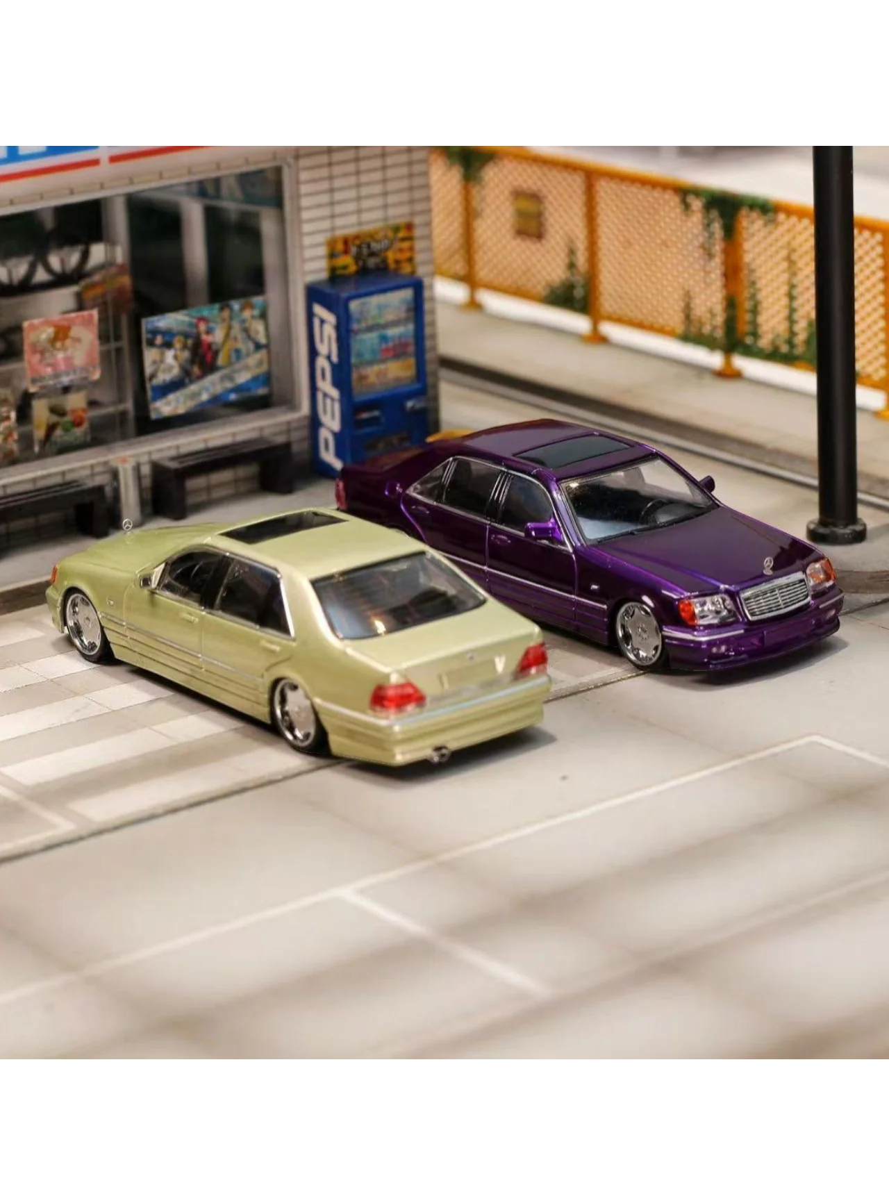 Street Weapon Mercedes-Benz W140 Premium Diecast 1:64 Scale (With Acrylic Case) - Image 16