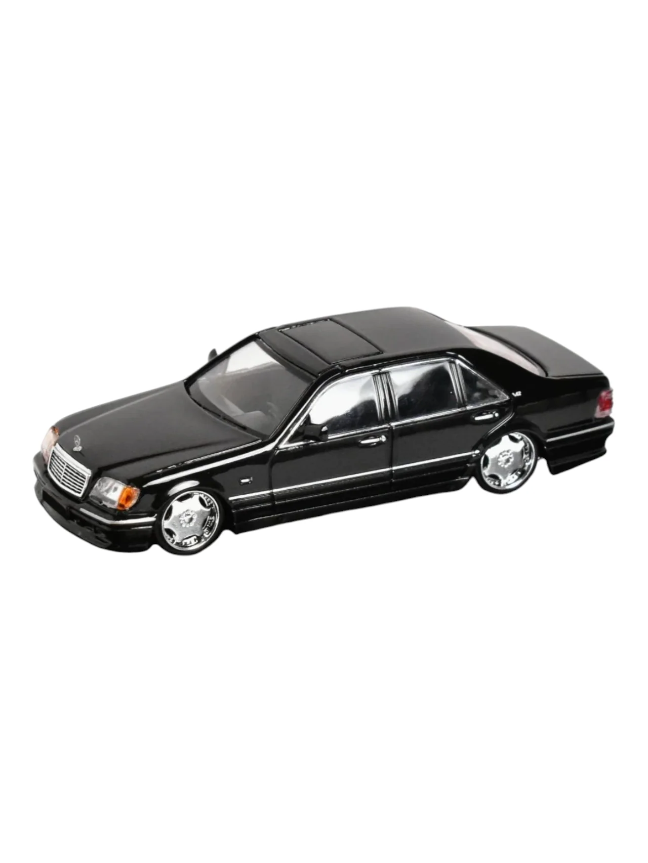 Street Weapon Mercedes-Benz W140 Premium Diecast 1:64 Scale (With Acrylic Case) - Image 3
