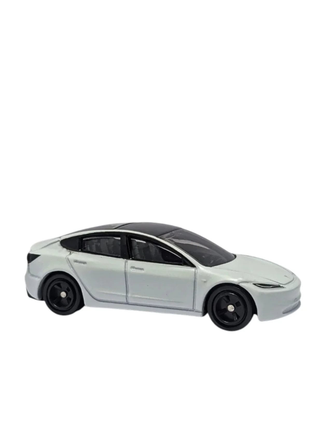 Takara Tomy "Tesla model 3" No.98 Imported Mainline 1:64 Scale - Image 3