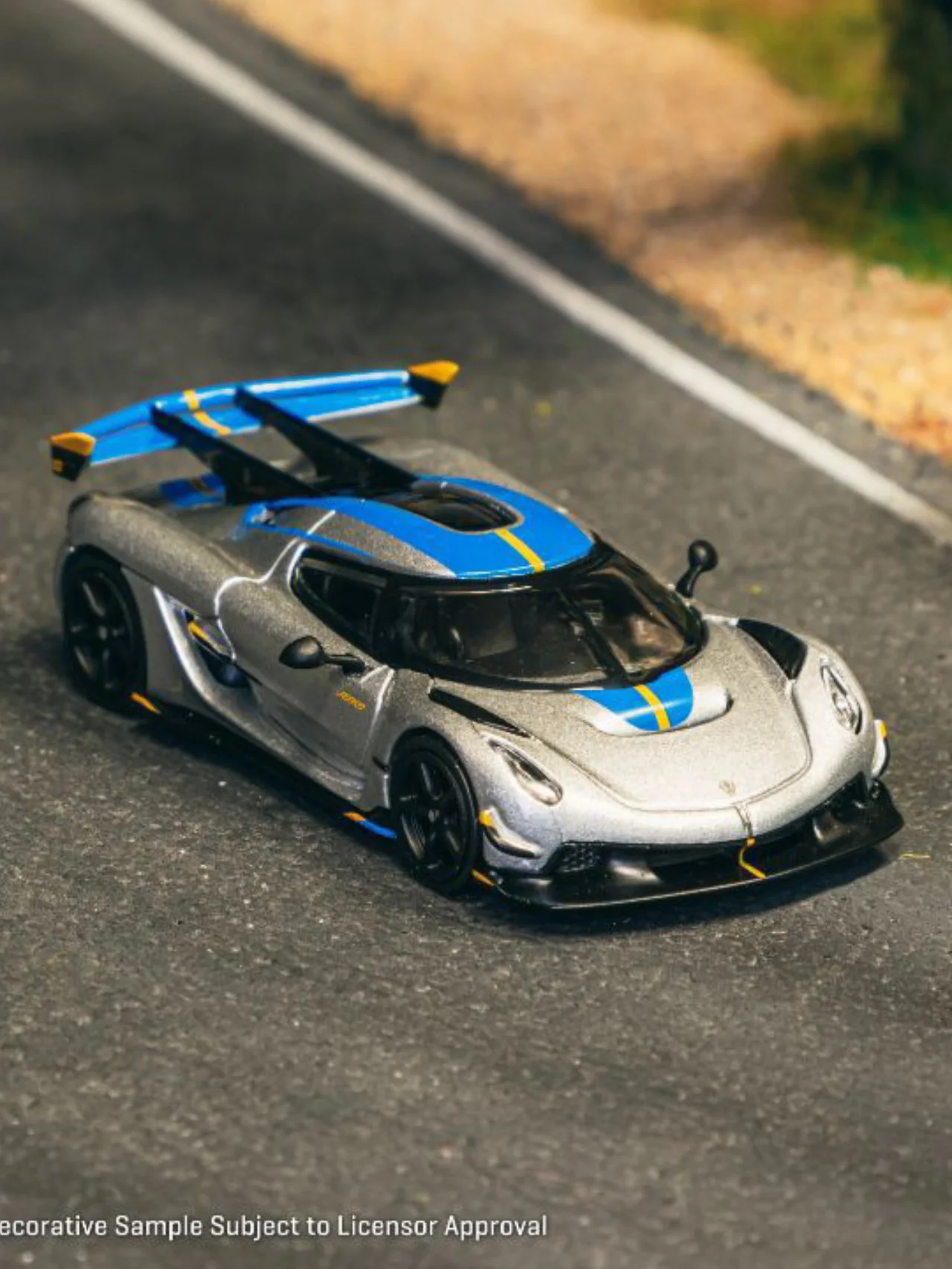 Tarmac Works Koenigsegg Jesko Attack 1:64 Scale - Image 6
